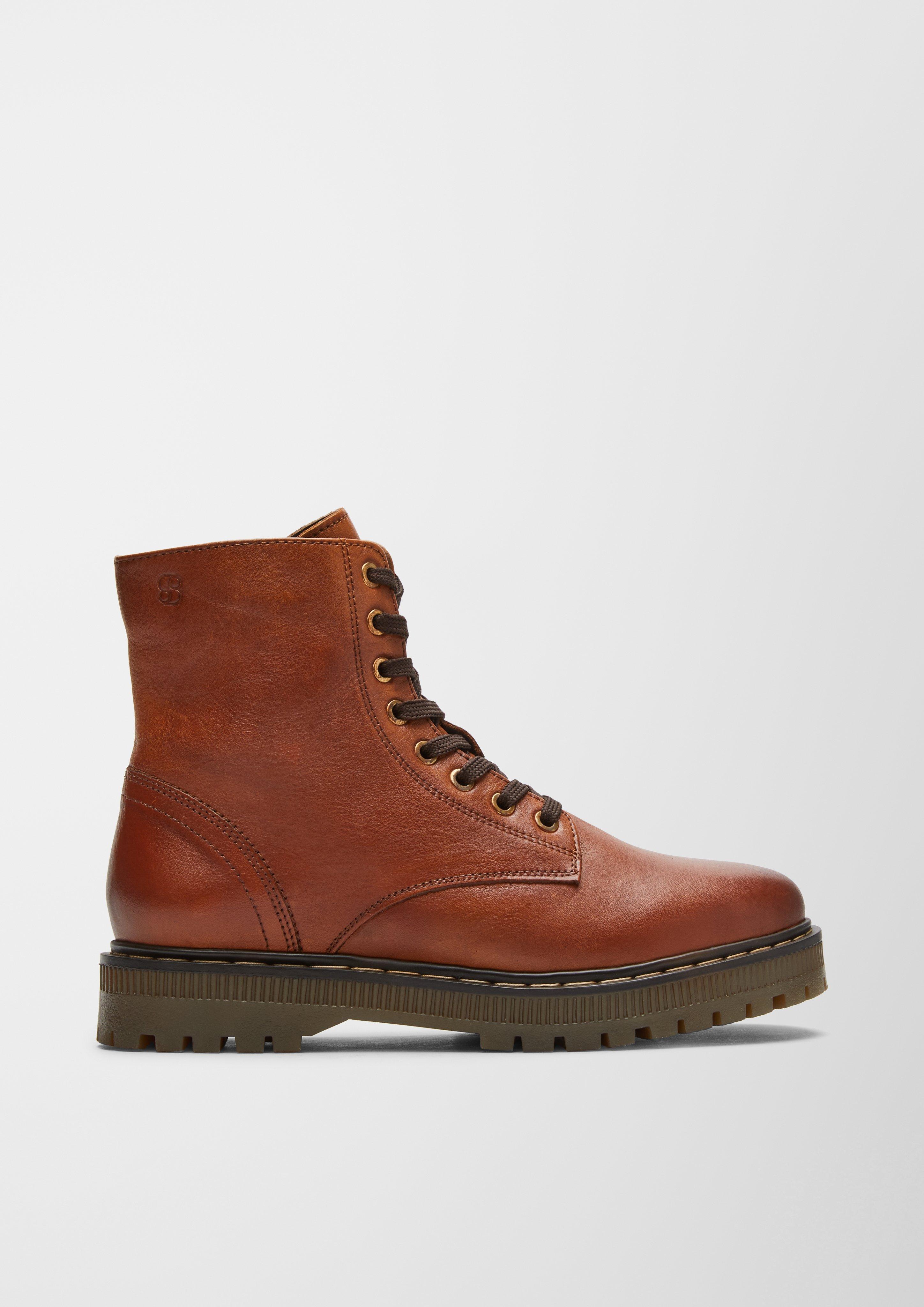 Stiefel in 305 & 001