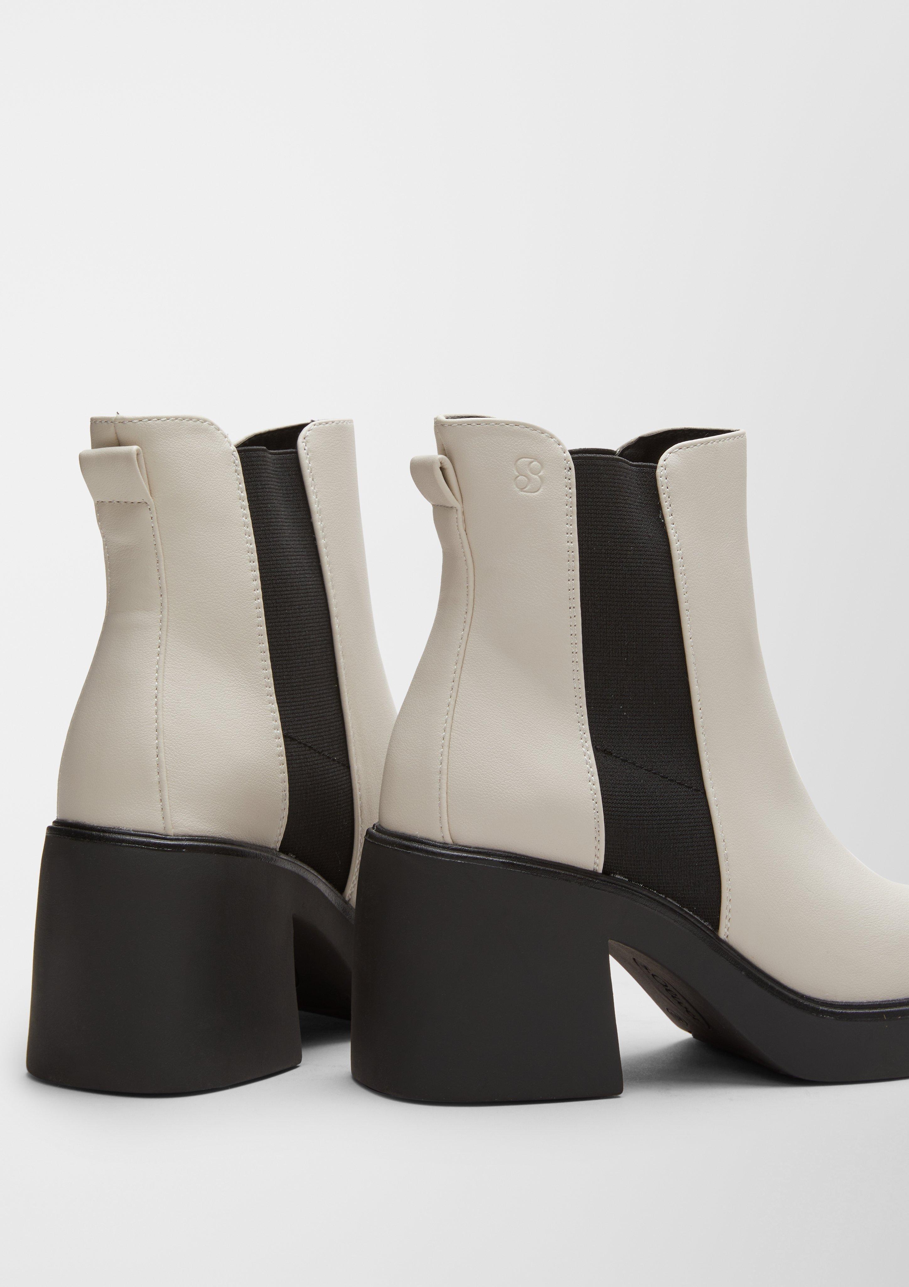 Škornji in 109 & 001