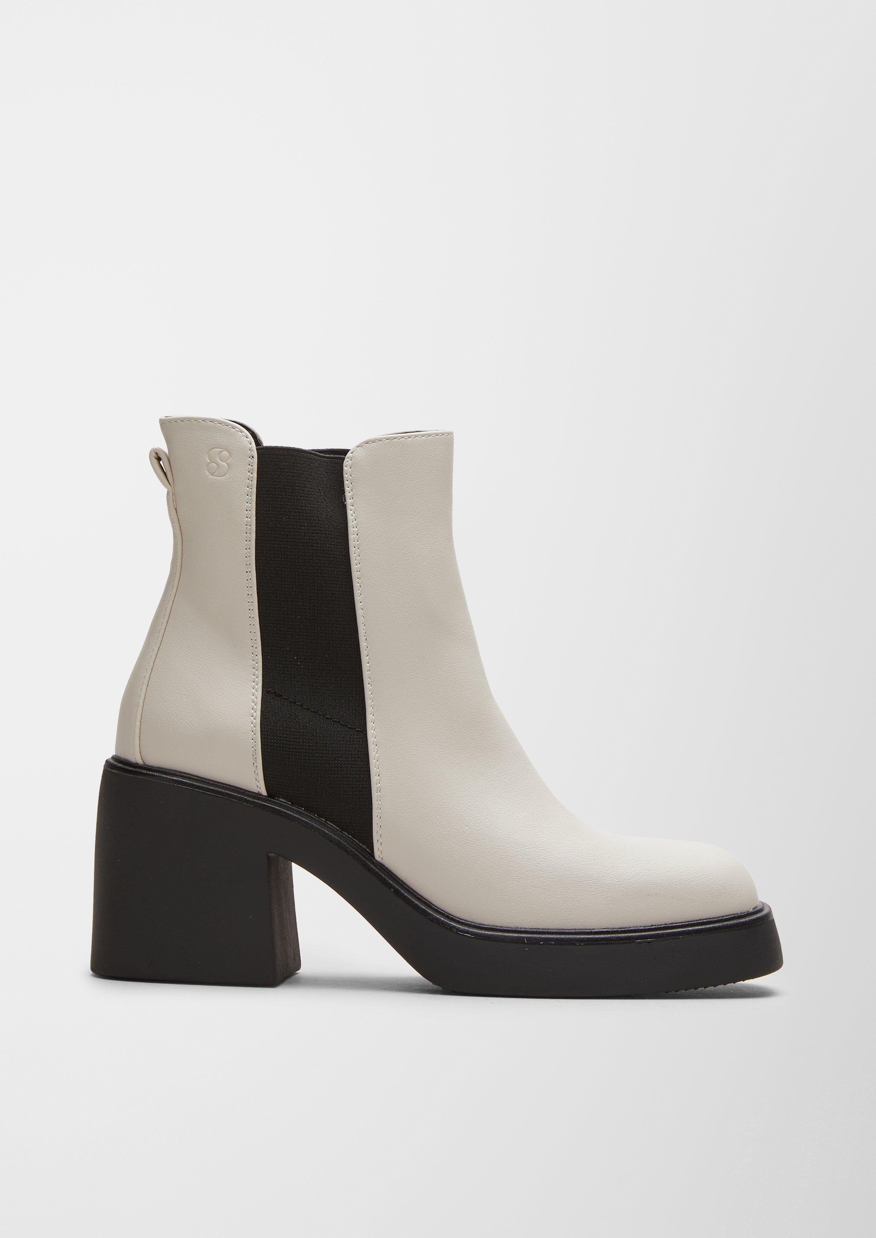 Škornji in 109 & 001