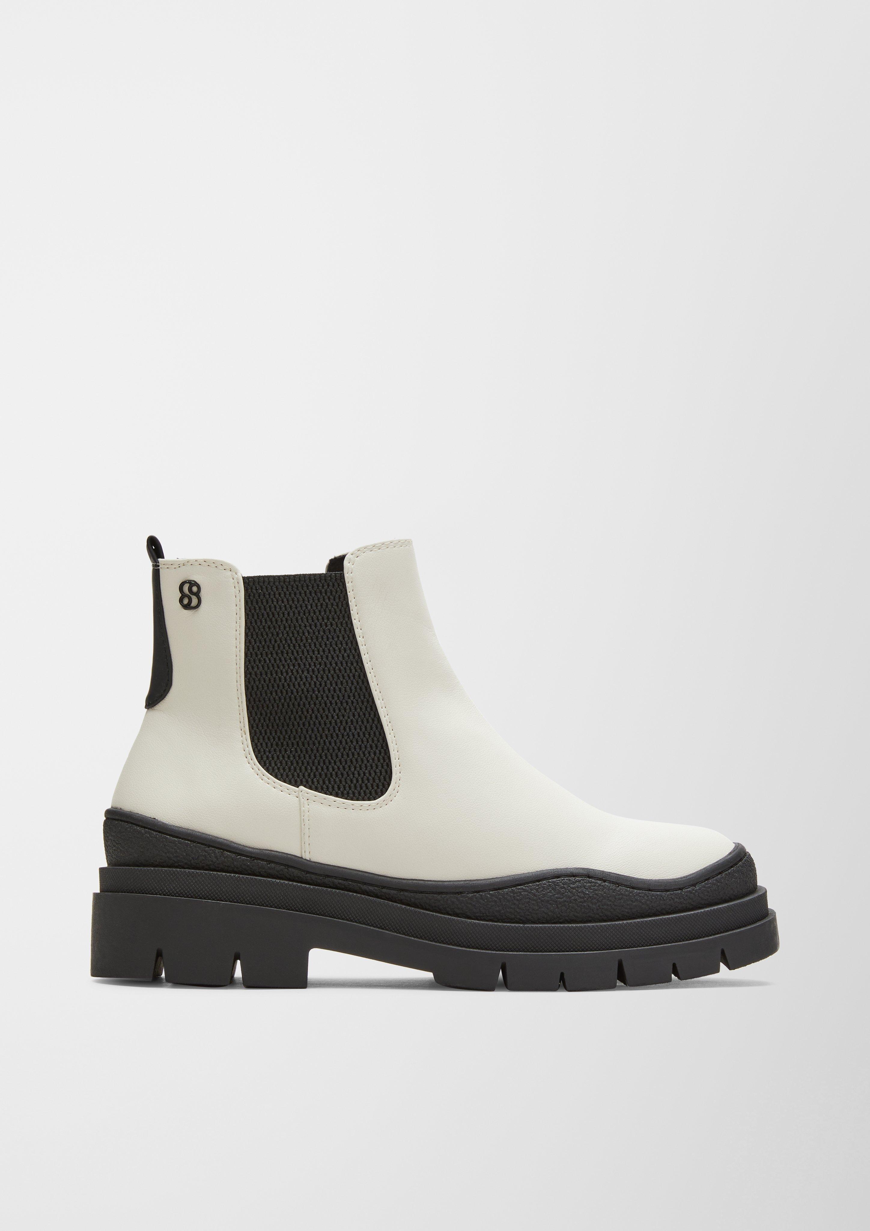 Škornji in 109, 701, 341 & 001