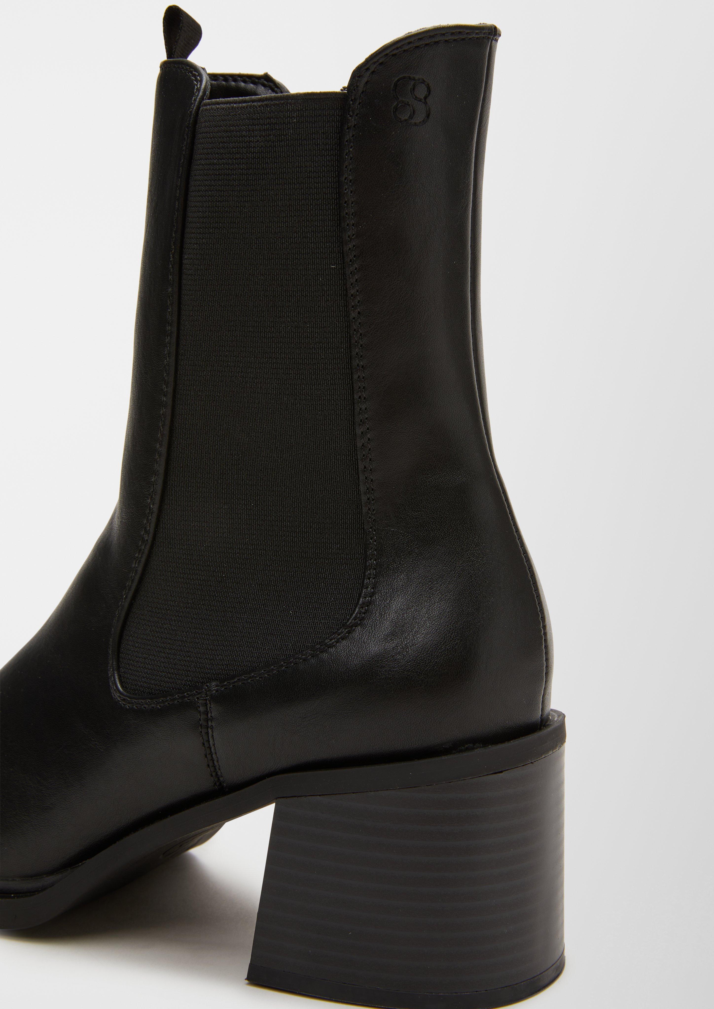 Škornji in 001 & 341