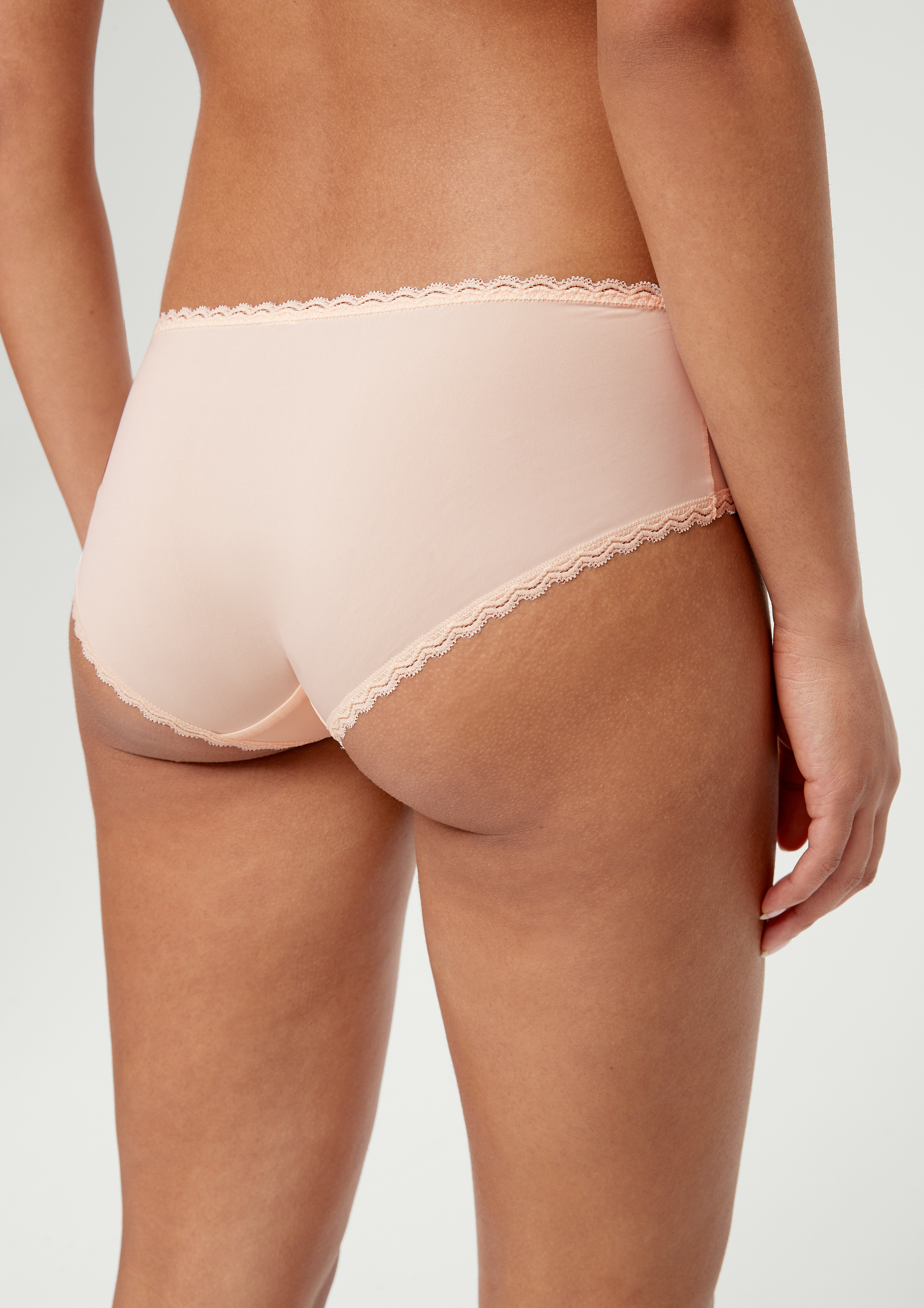 Panty in 4110, 5845, 5670, 9999, 4620, 0100, 8400 & 1493