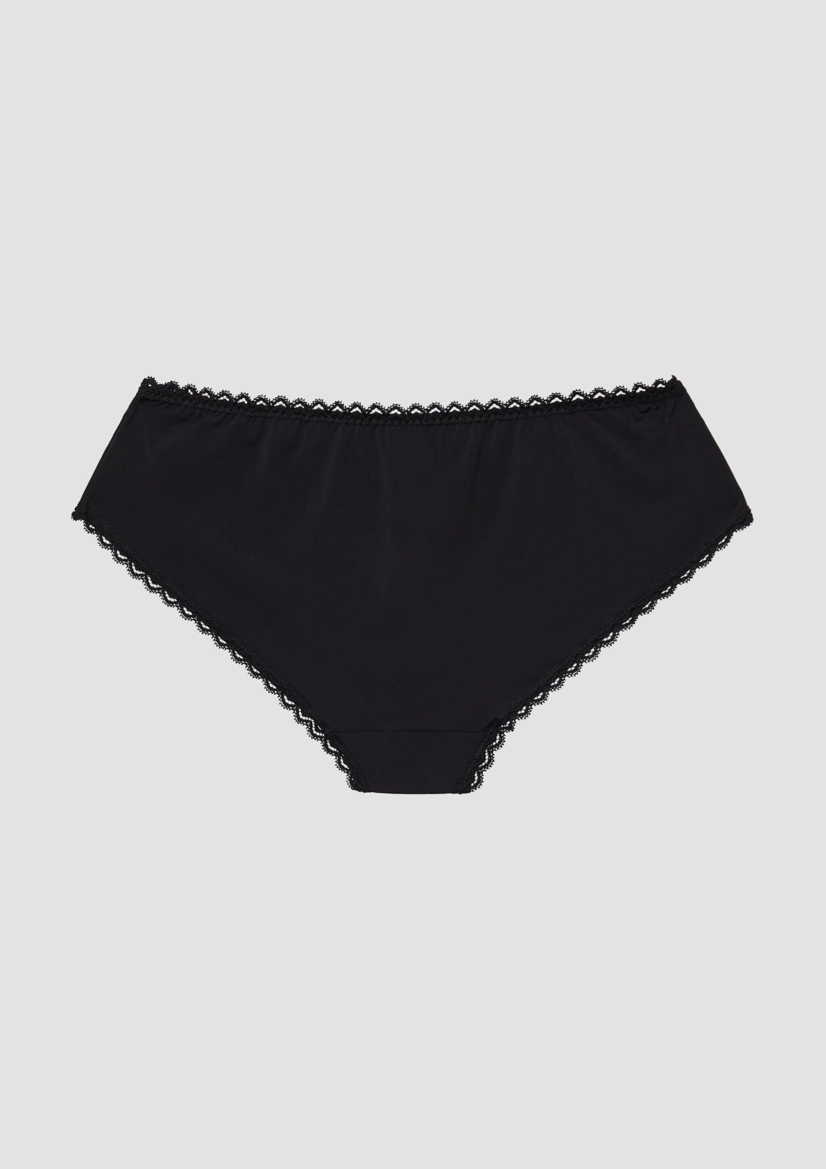 Panty in 9999, 5845, 5670, 4620, 0100, 8400, 4110 & 1493