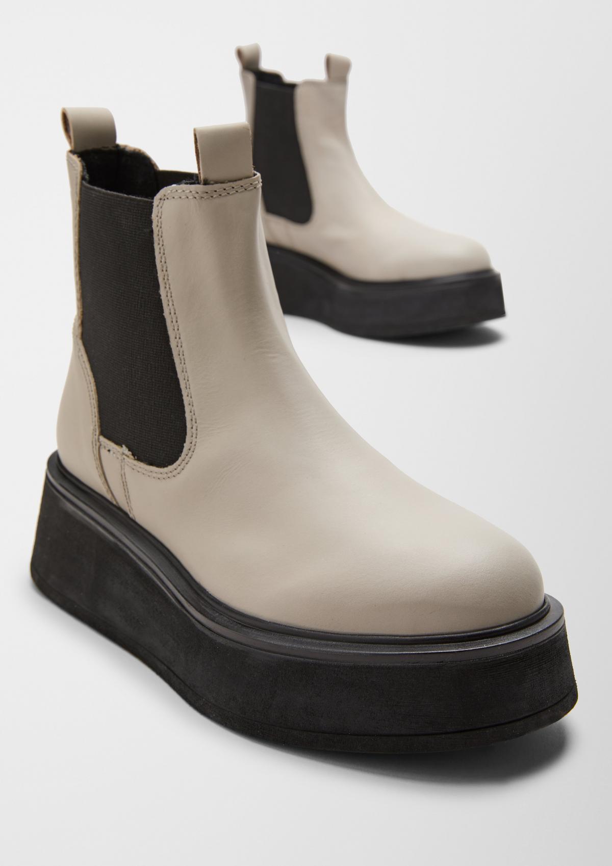 s.Oliver Chelsea Boots mit Plateau