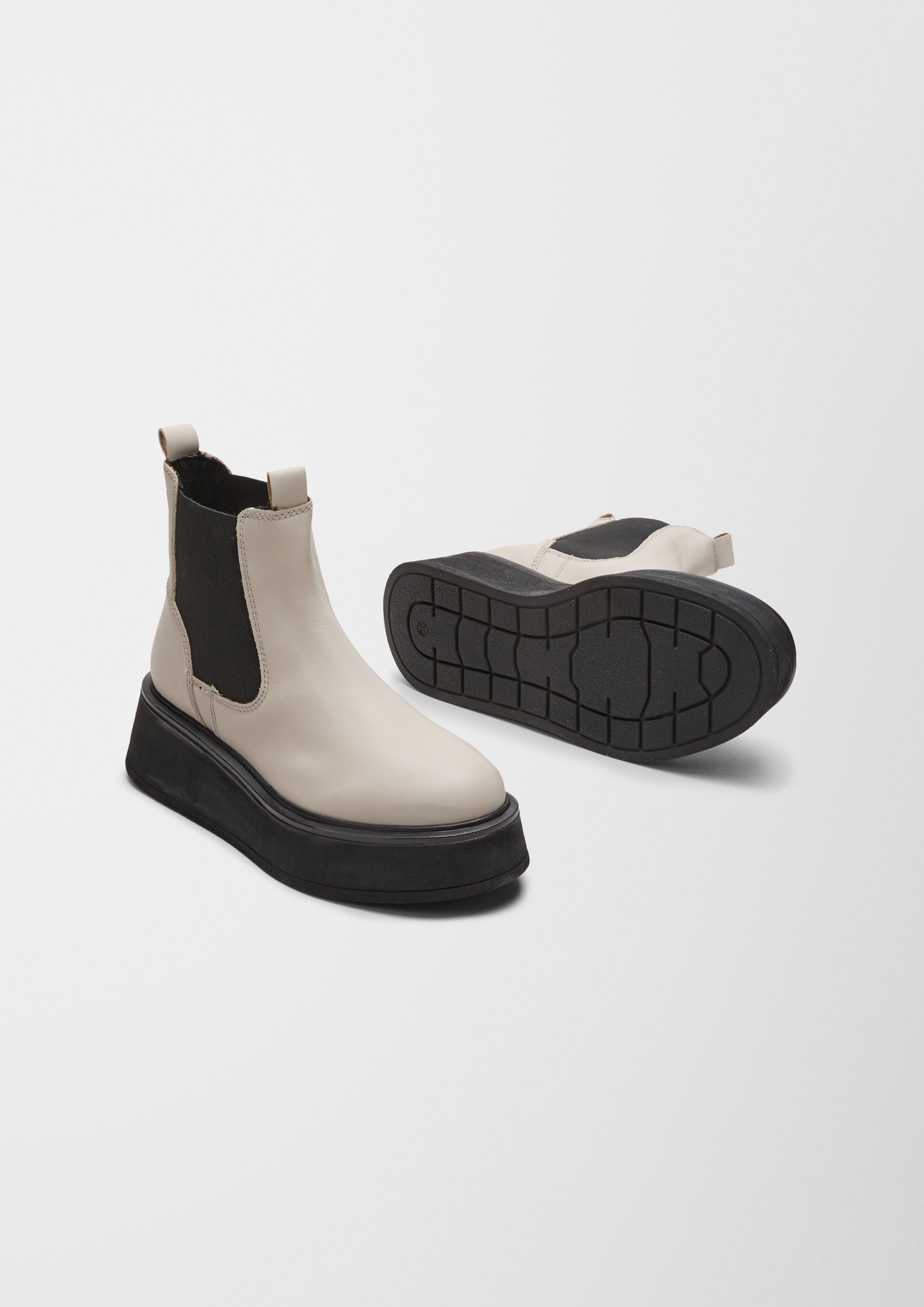 s.Oliver Chelsea Boots mit Plateau