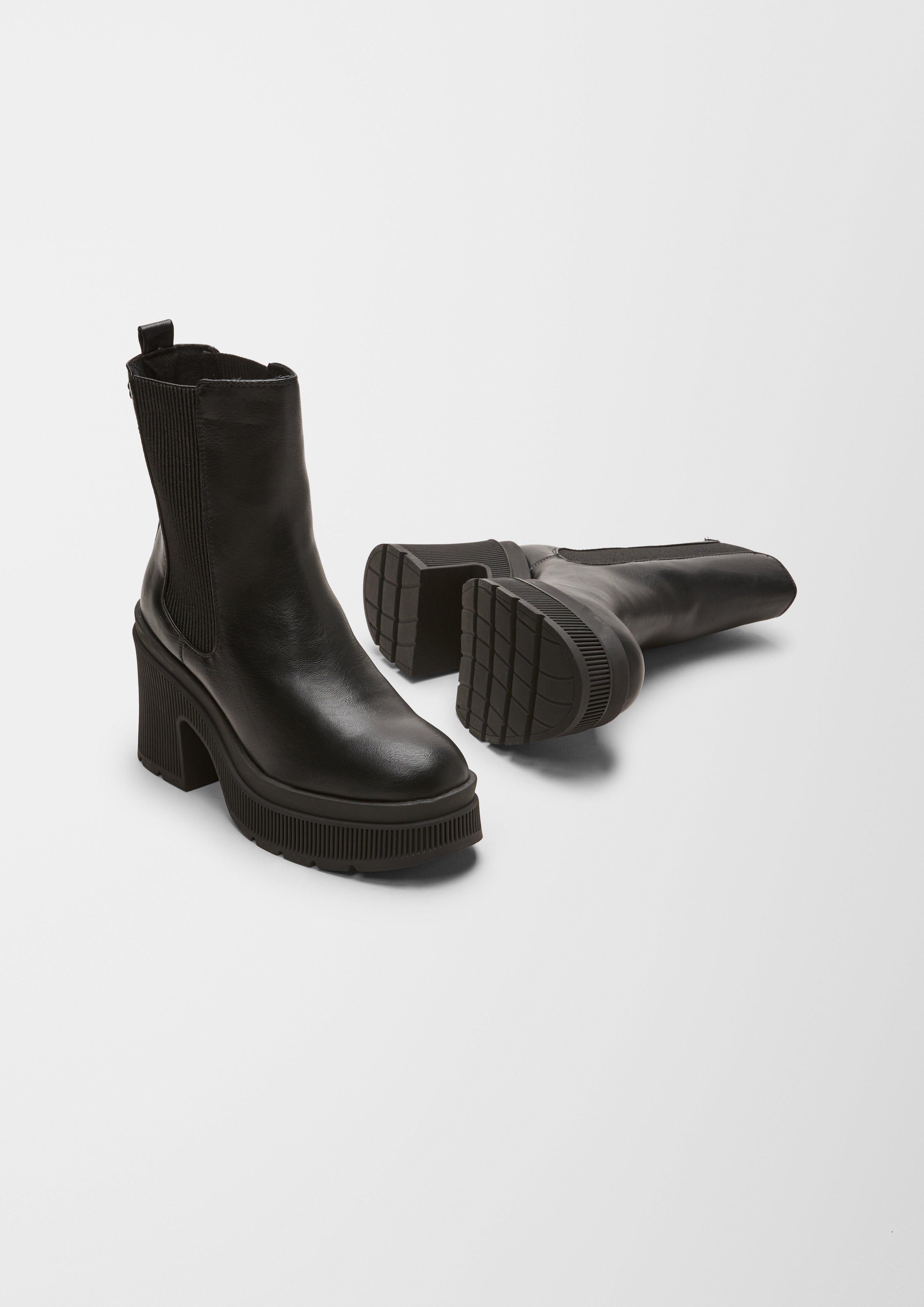 Stiefelette in 007, 021 & 071