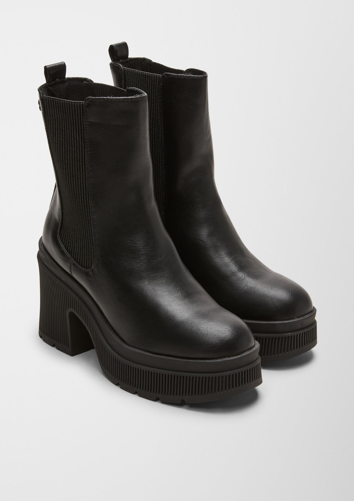 s.Oliver Boots mit Plateausohle