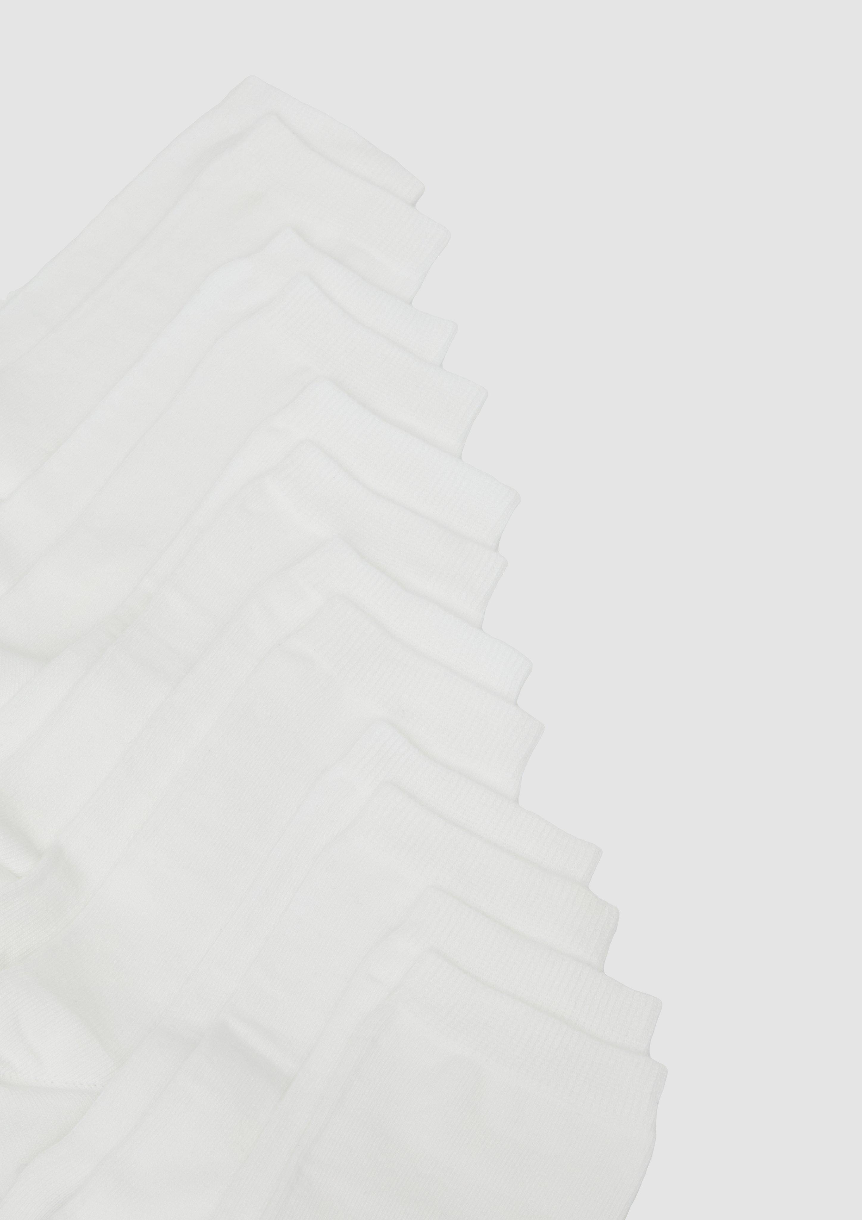 Sokken in 100, 5900, 500, 9800 & 5500