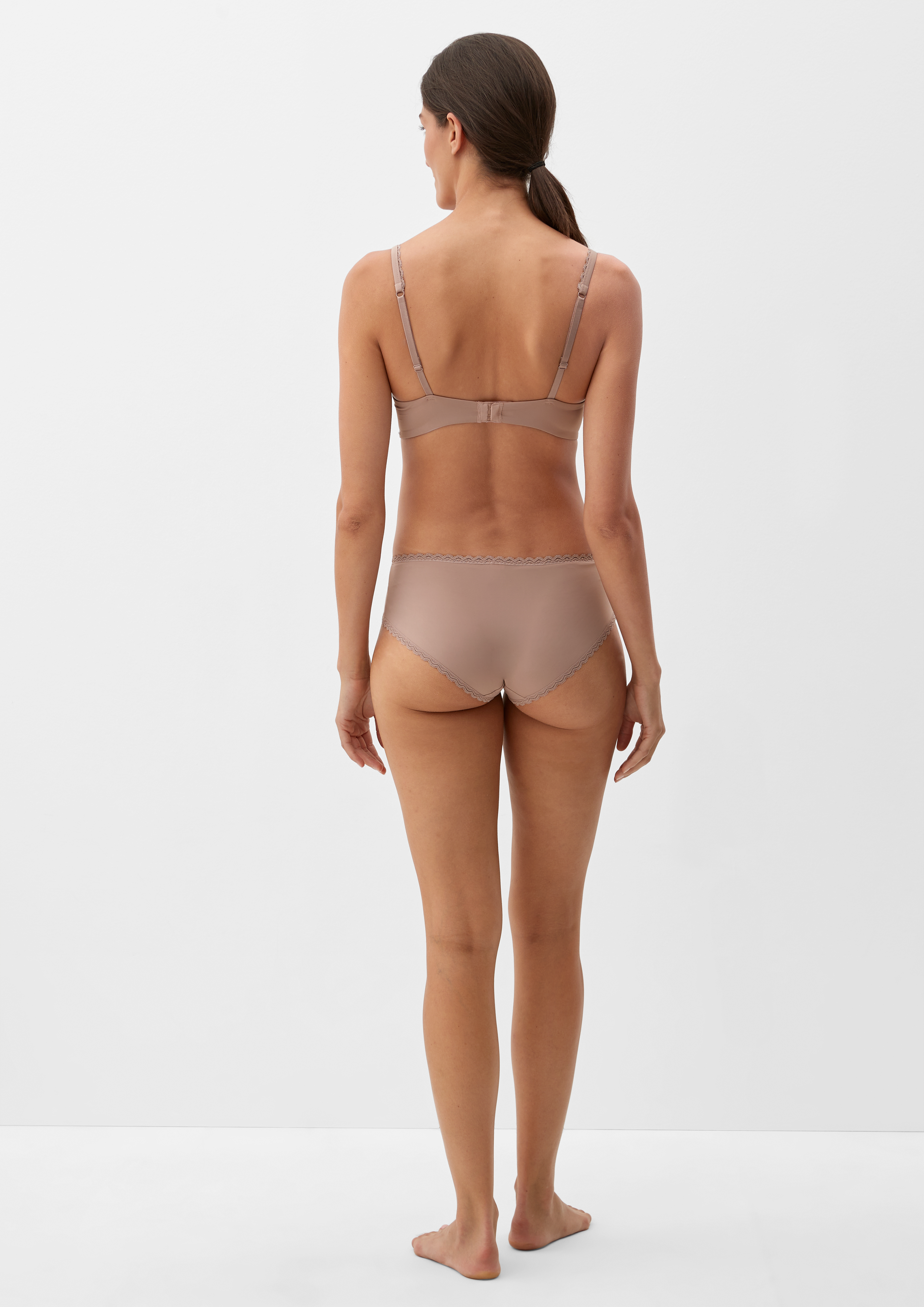 Balconette in 8400, 4110, 1493 & 4215