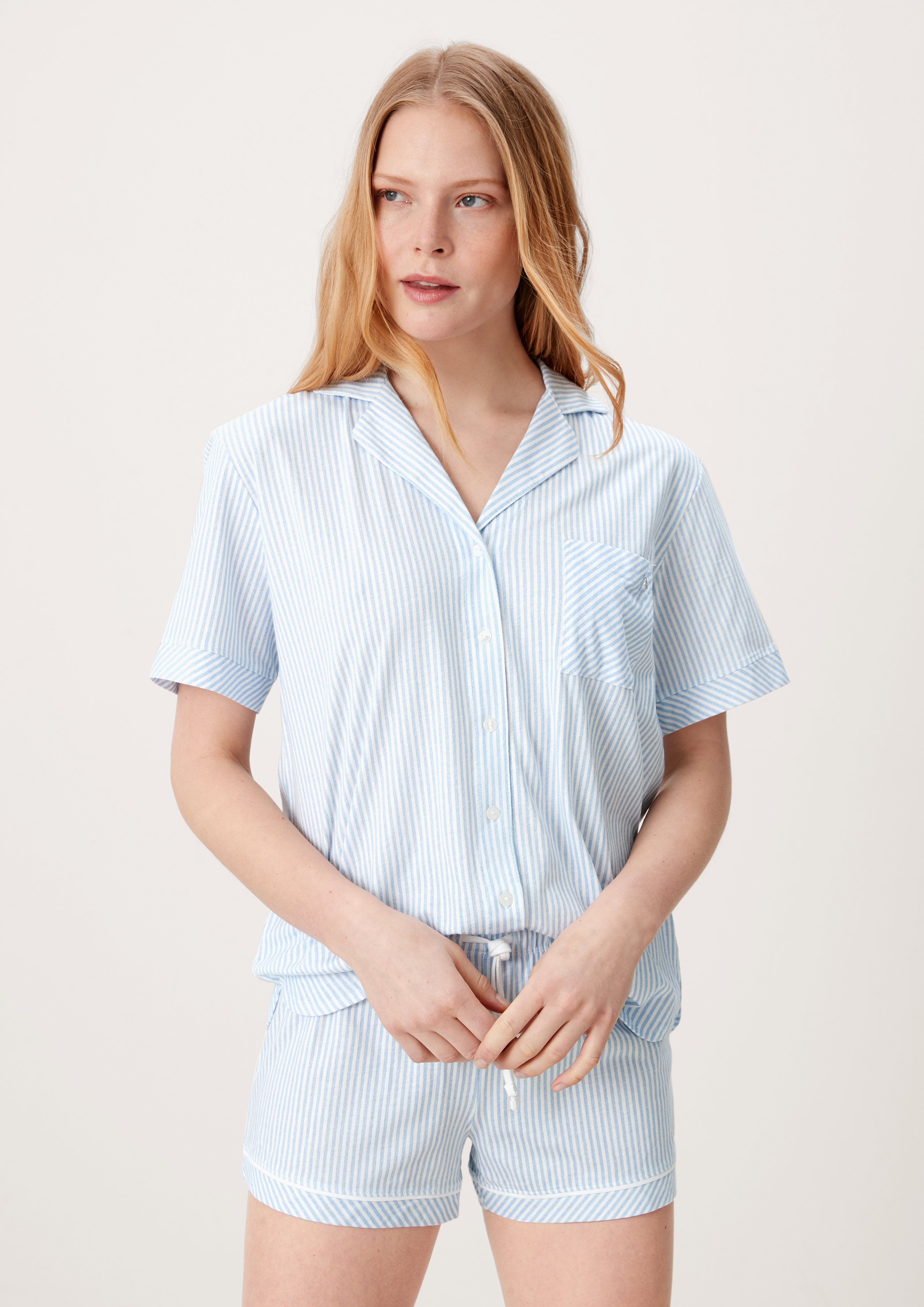 Pyjamaoberteil in 56G1, 22G1, 8215 & 9546