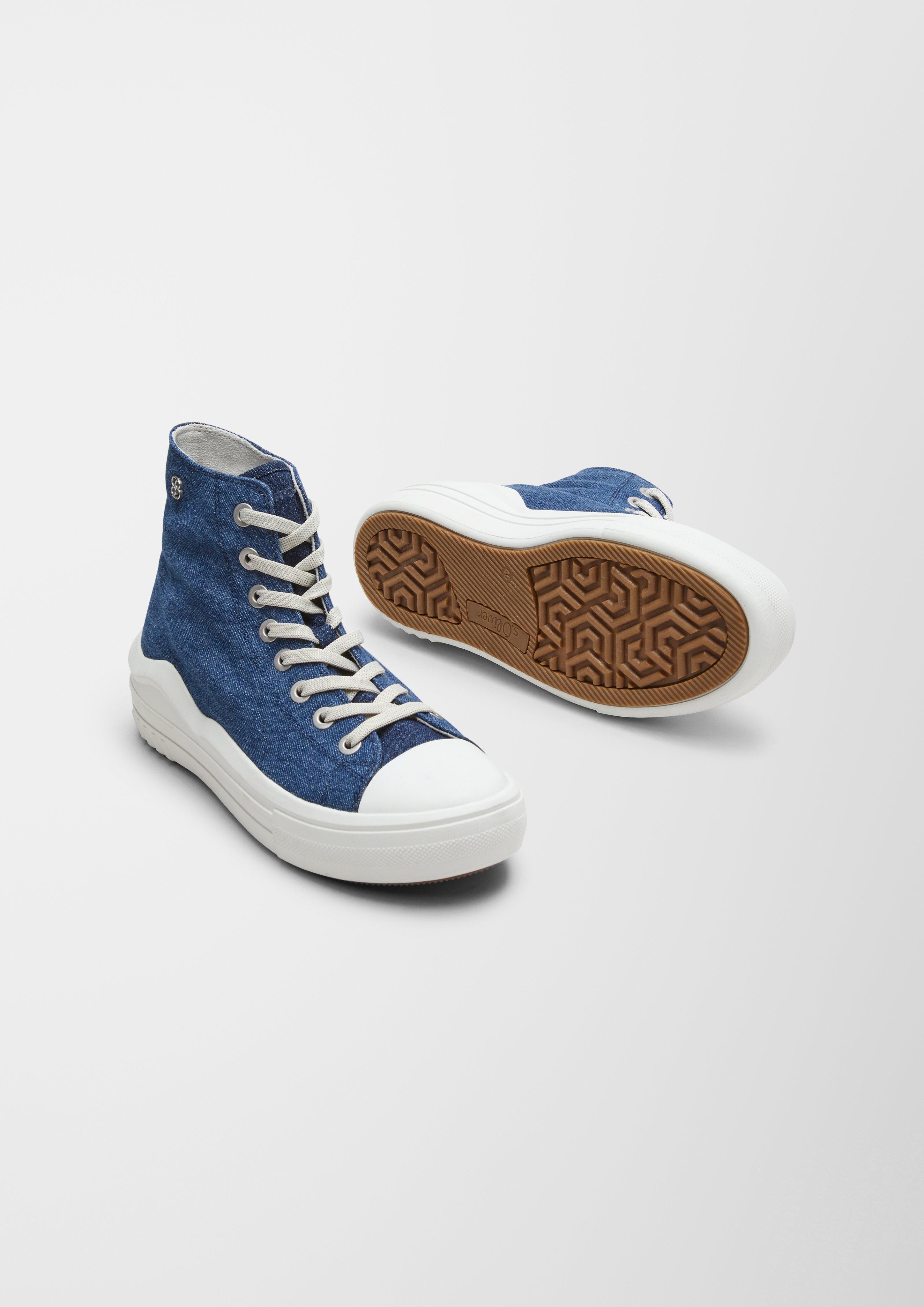 s.Oliver Sneaker aus Canvas