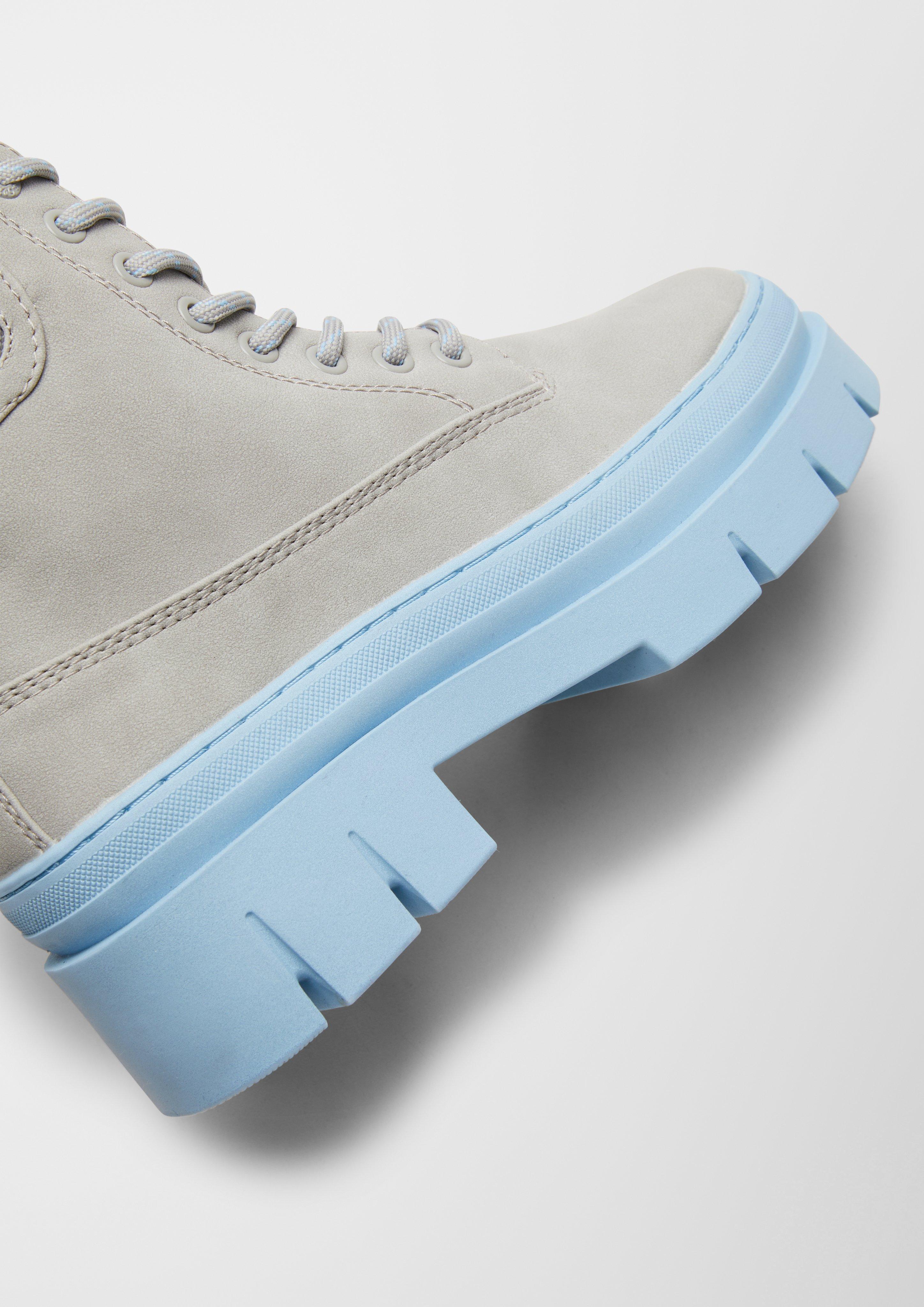 Laarzen in 210, 001 & 440