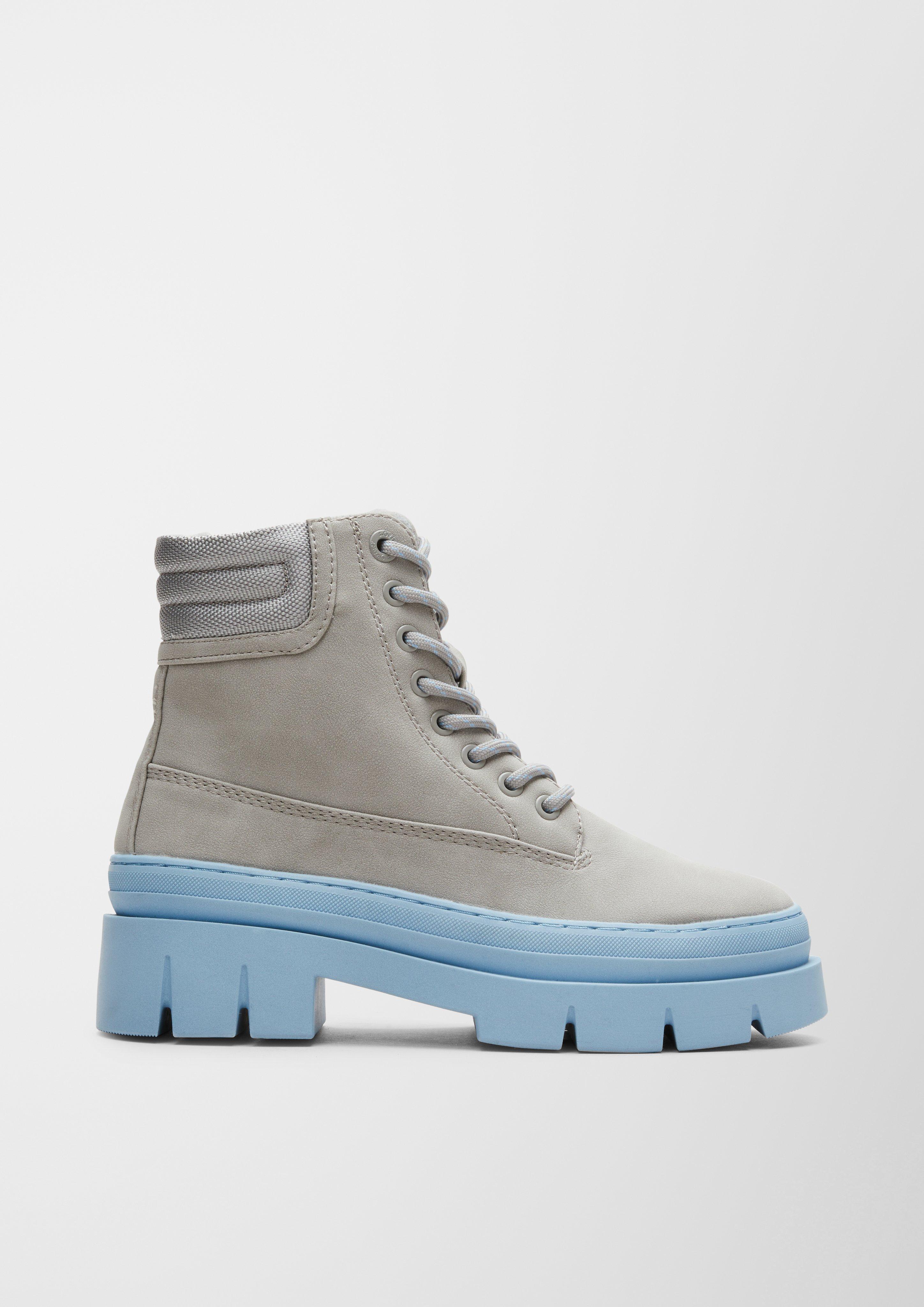 Laarzen in 210, 001 & 440