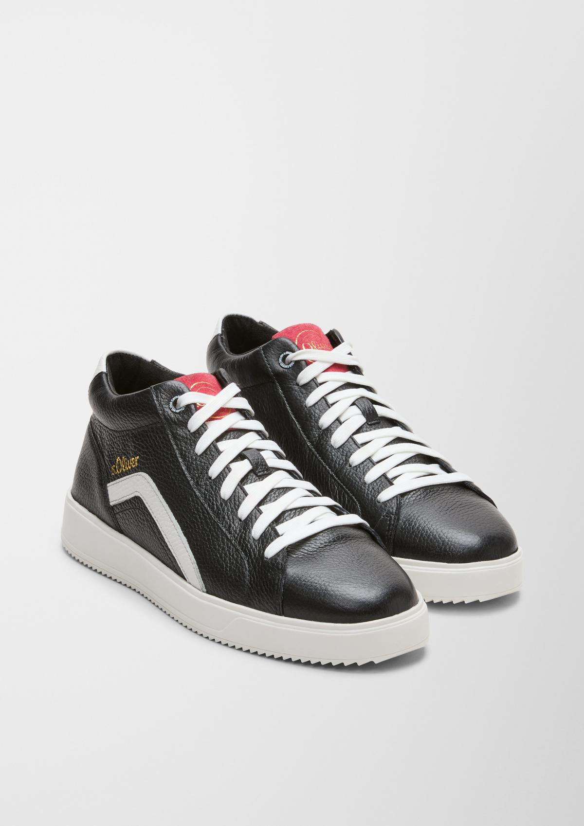 s.Oliver Leren sneakers met contrastdetails