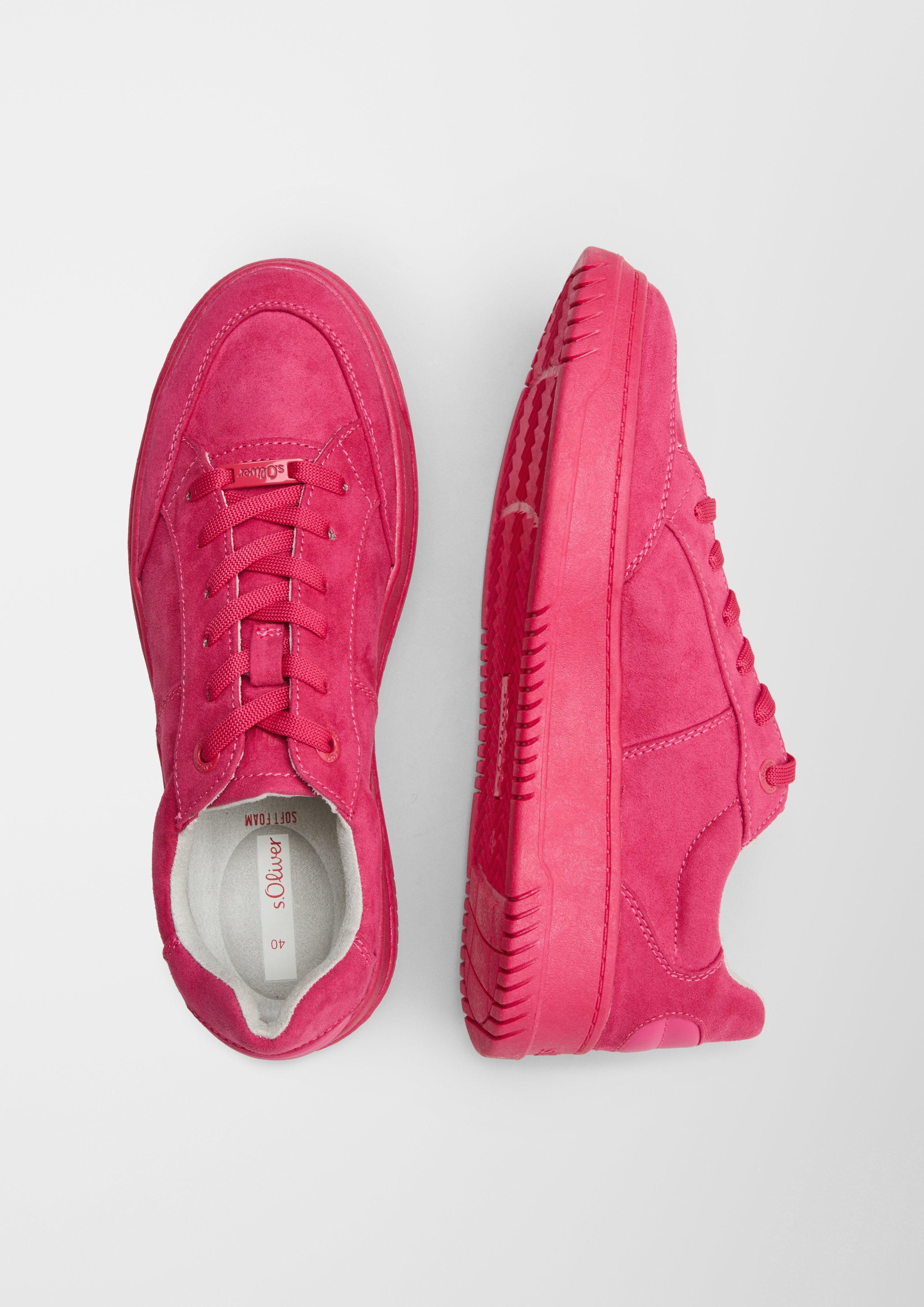 Schuhe in 532, 600 & 703