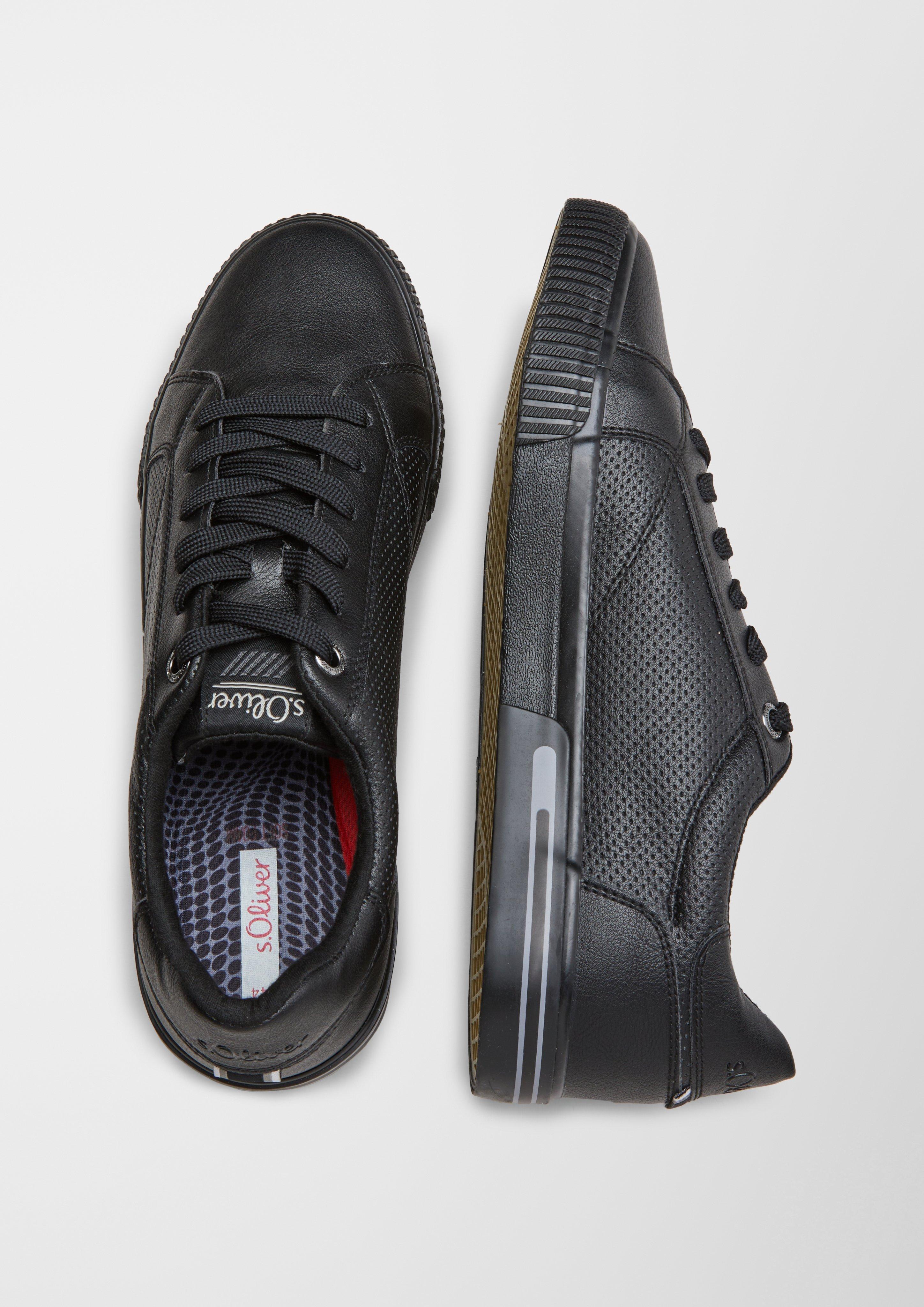 s.Oliver Sneaker aus Lederimitat