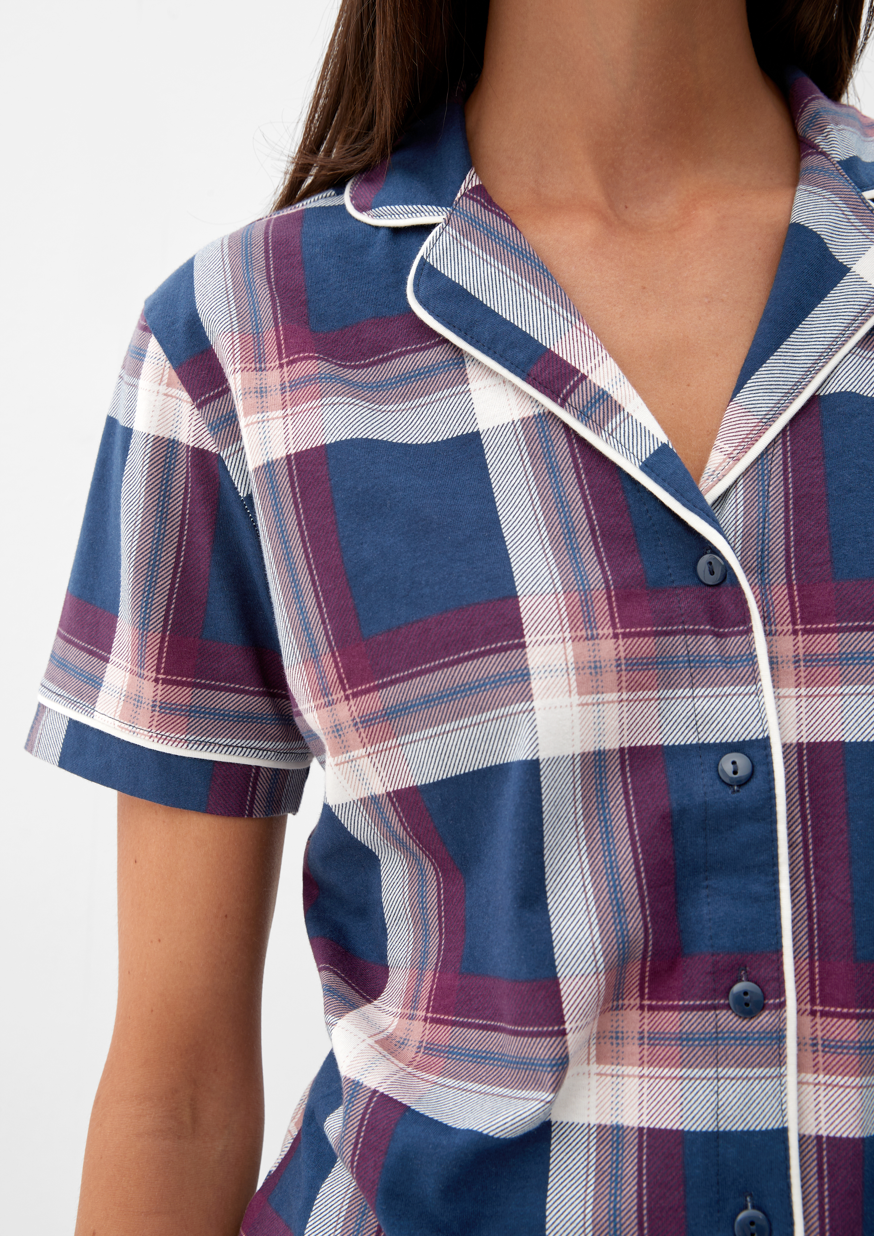 Kratke hlače in 58N1 & 48G1