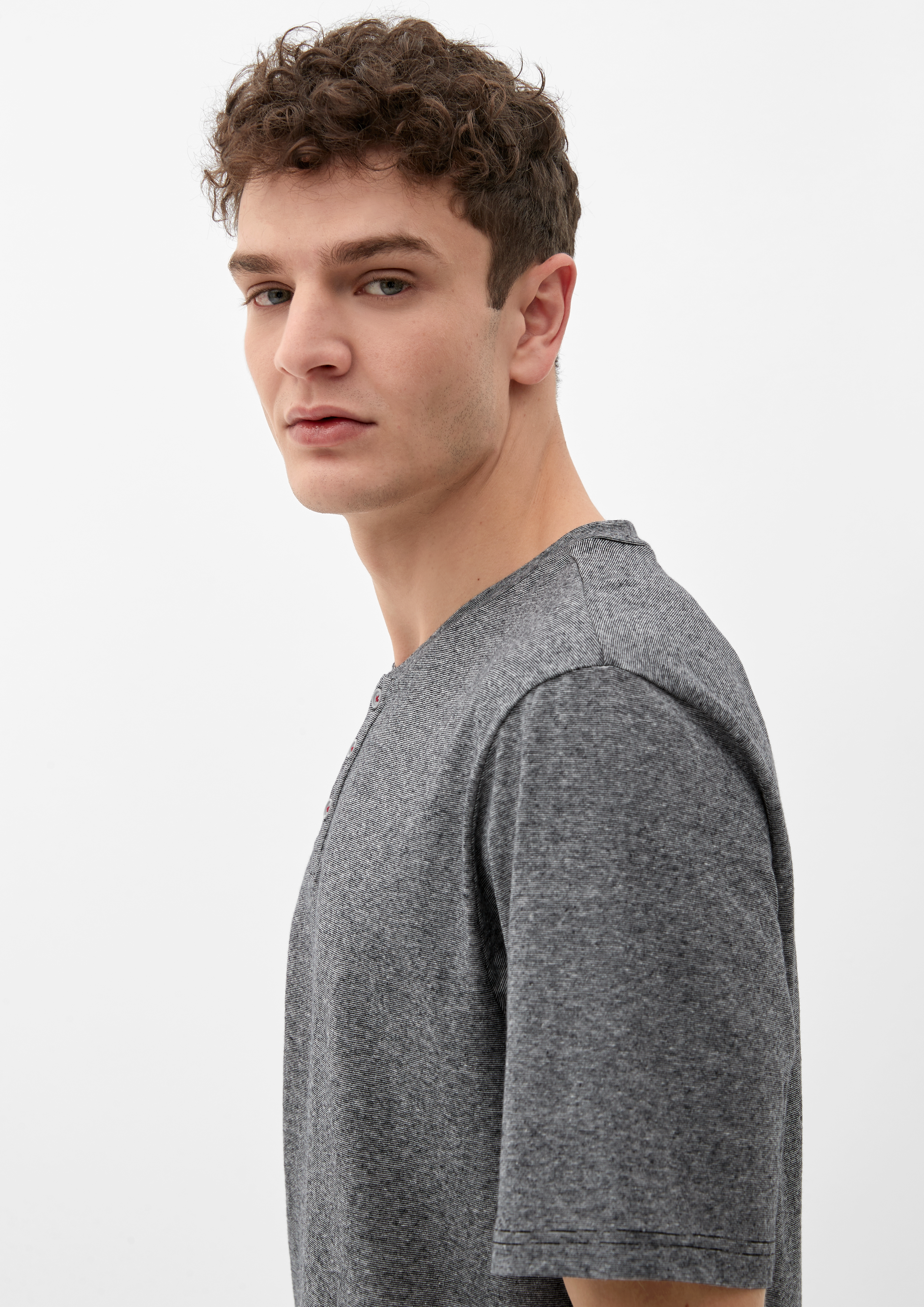 T-Shirt in 95W1 & 56W1