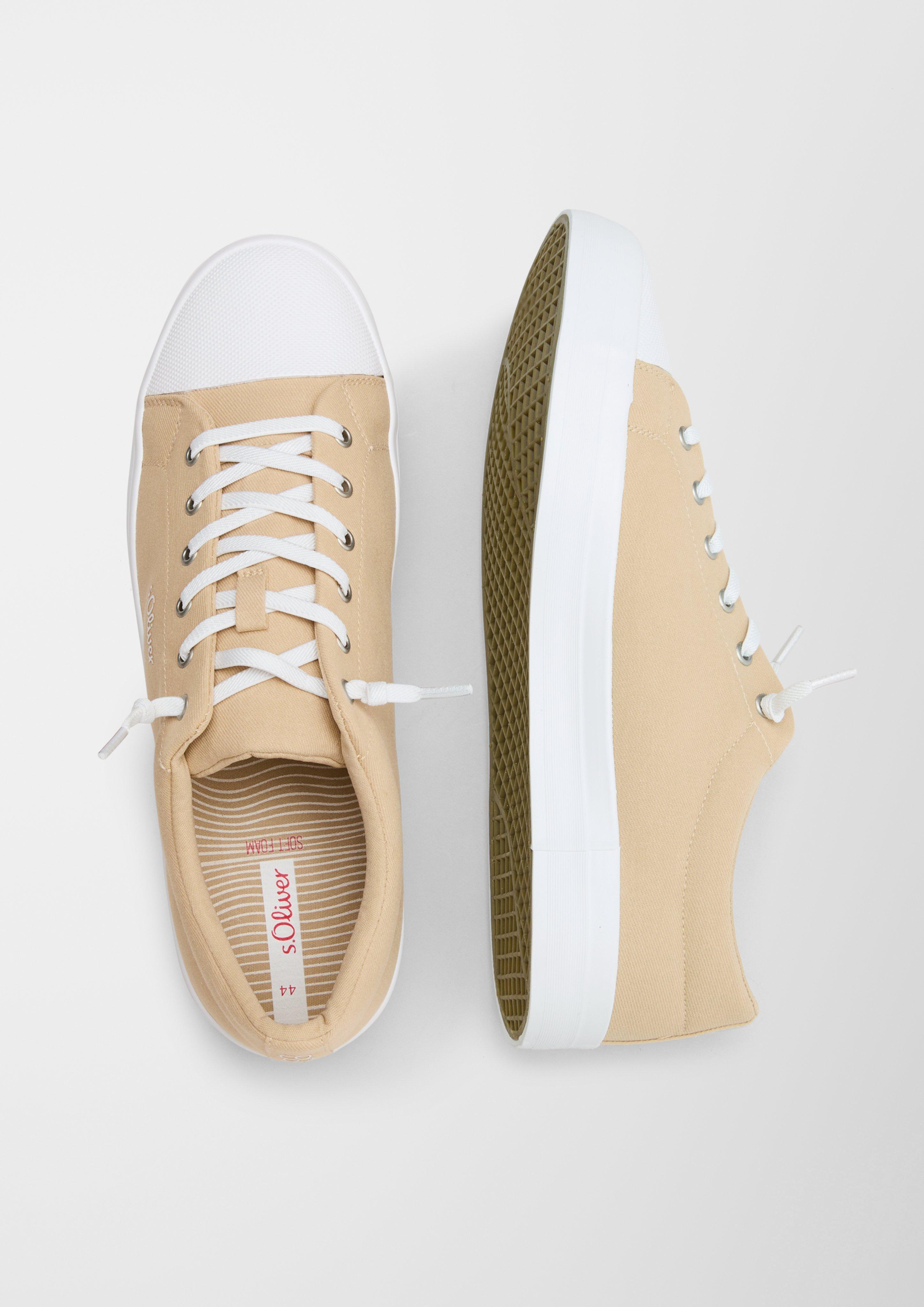 s.Oliver Stoffsneaker mit gummierter Spitze
