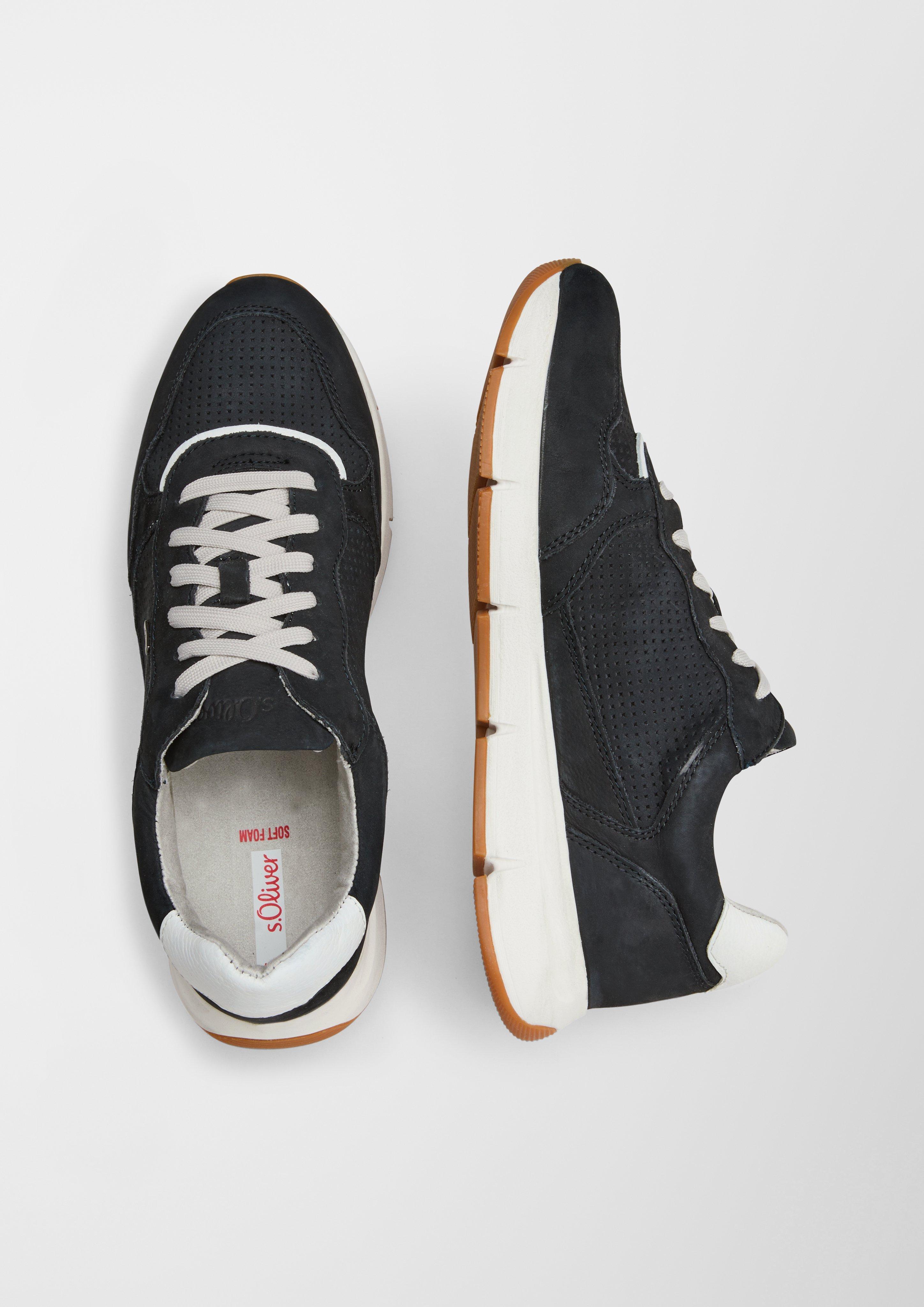 s.Oliver Perforierte Ledersneaker