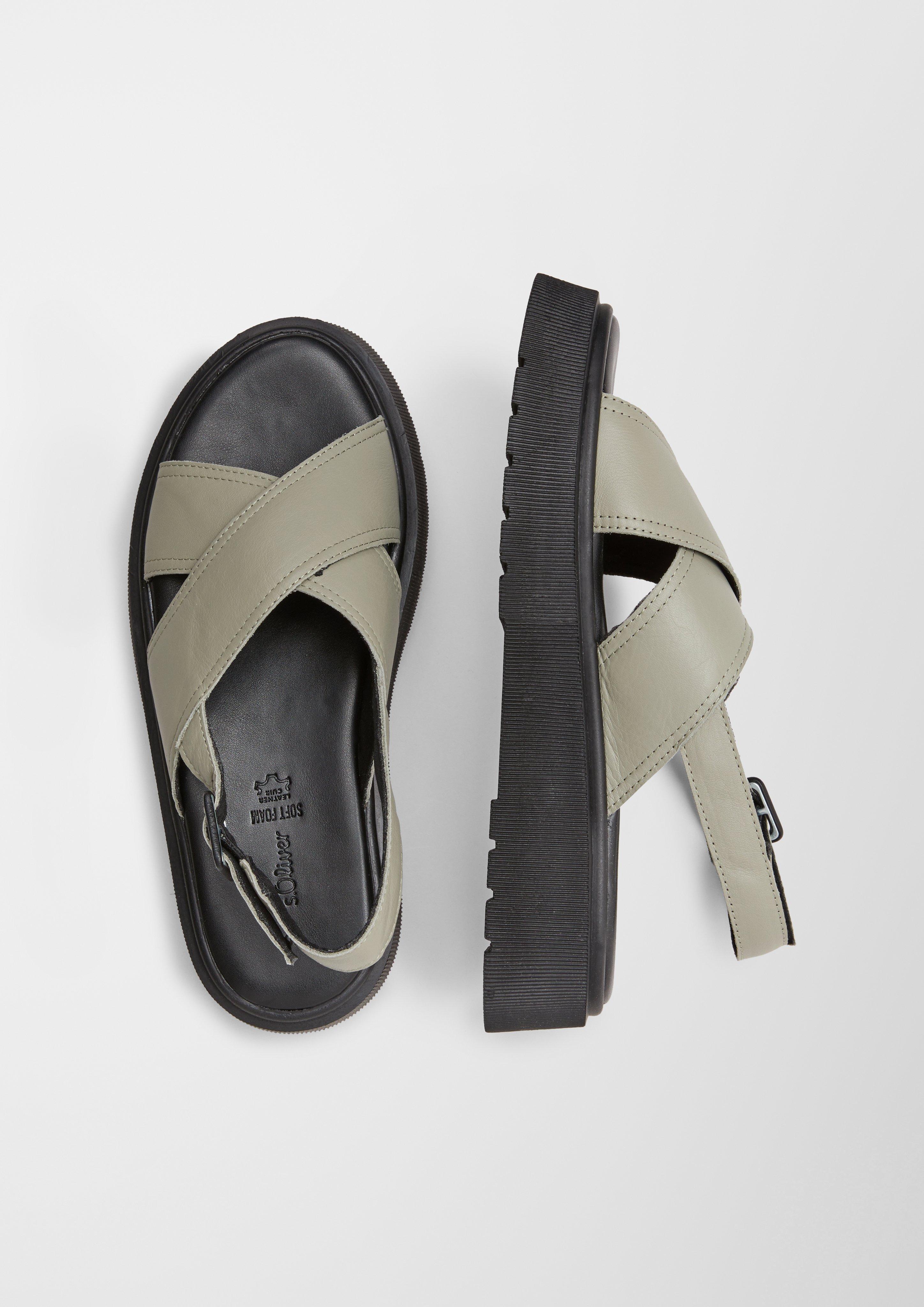 s.Oliver Sandalen aus Echtleder
