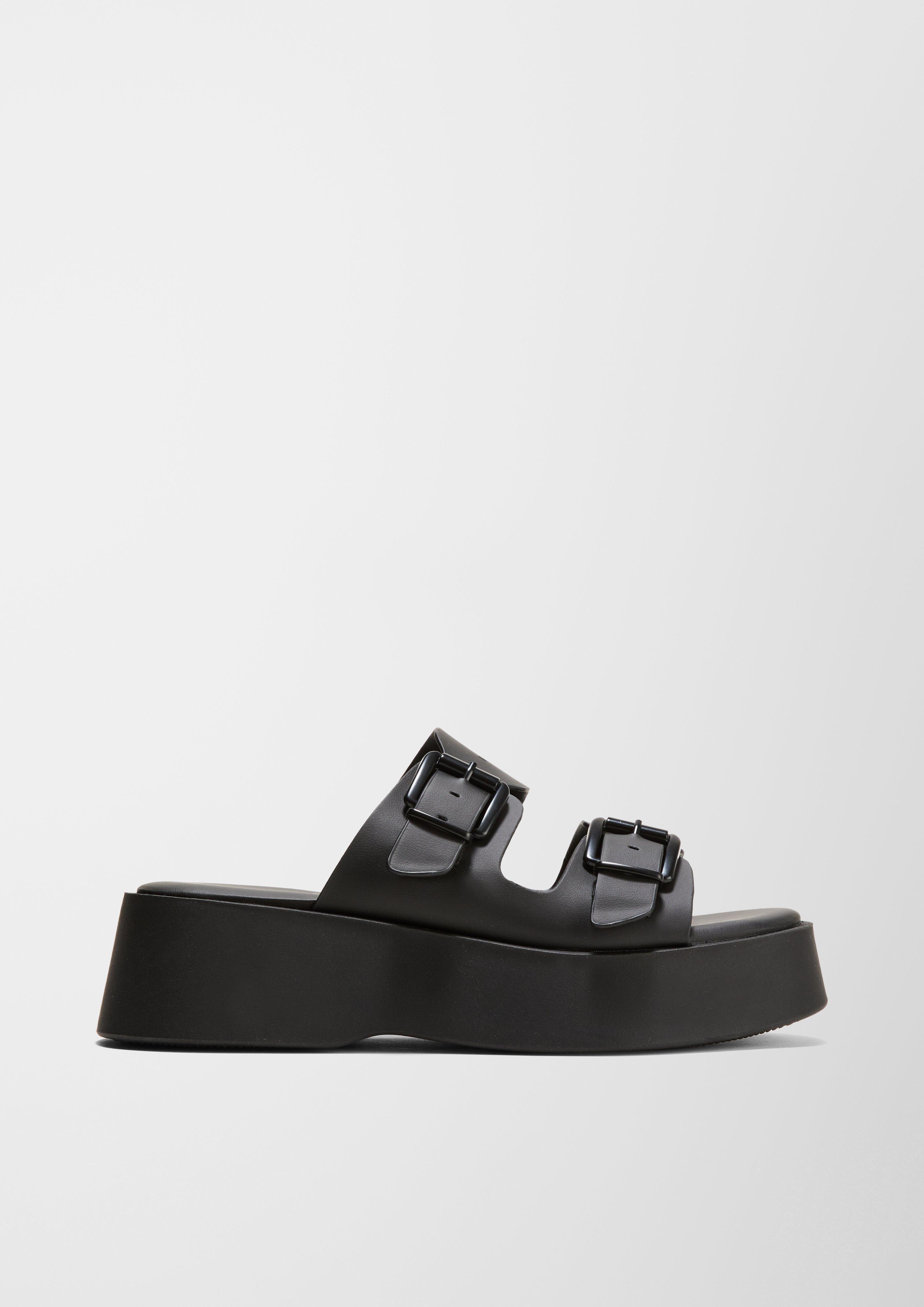 Mules in 001, 100 & 403