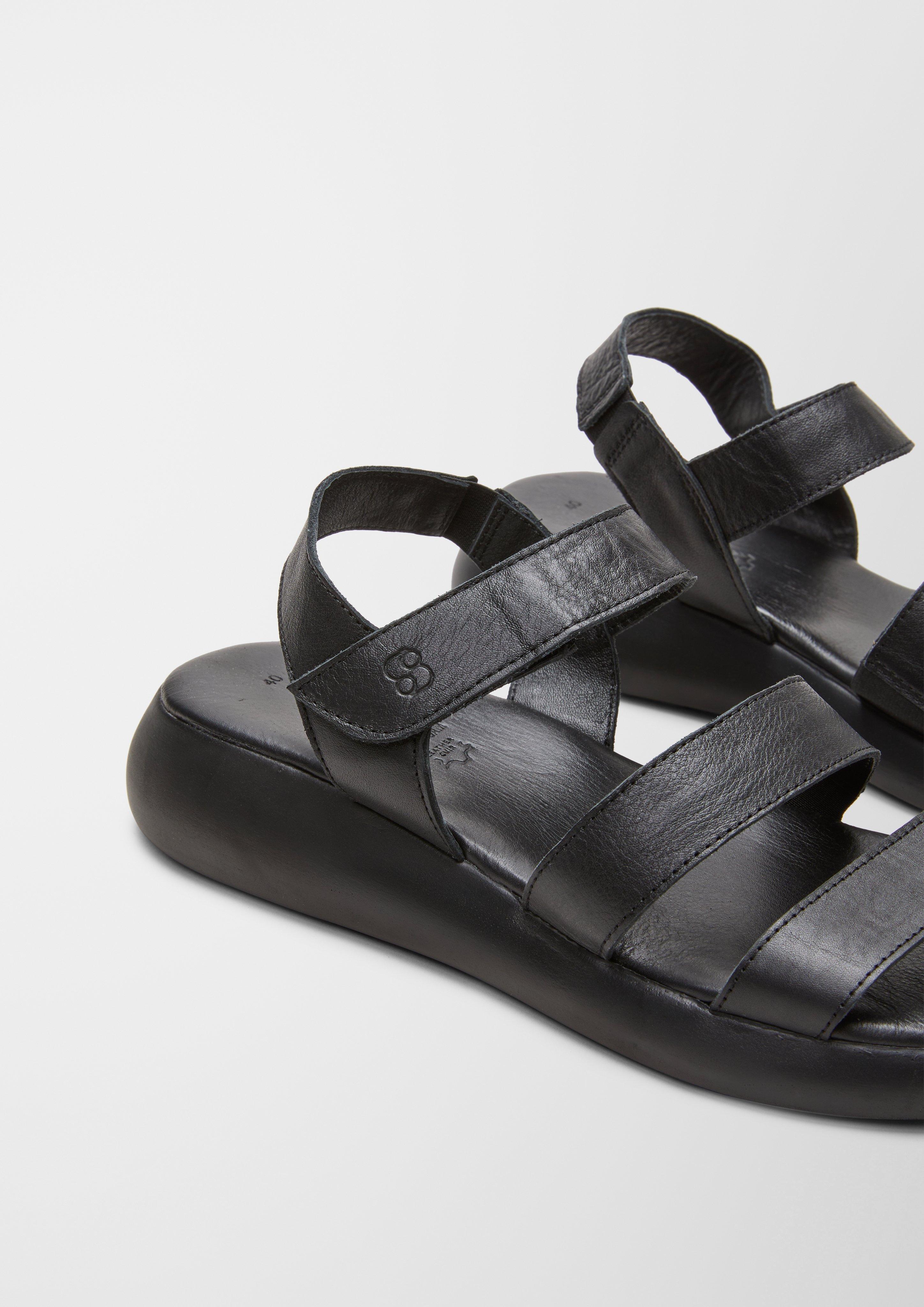 Sandalen in 001 & 703