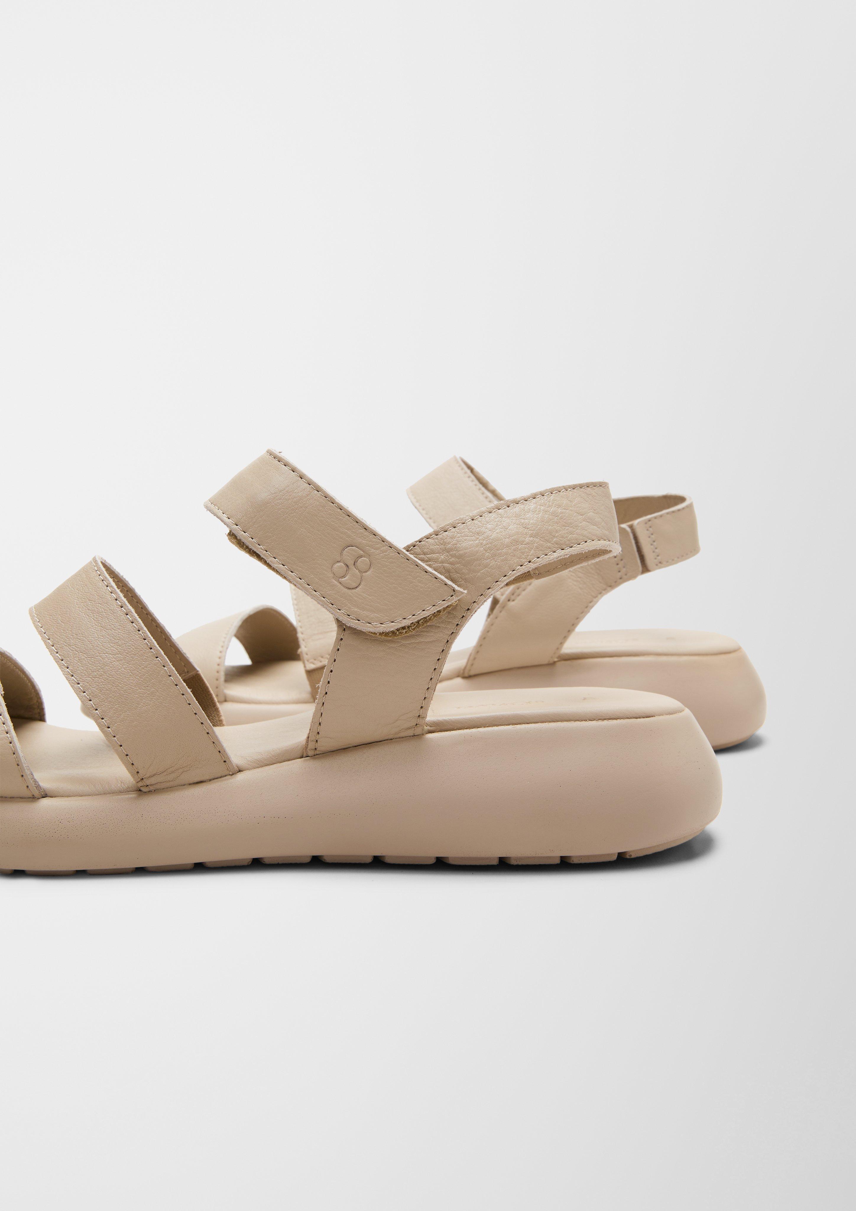 Sandalen in 462 & 703