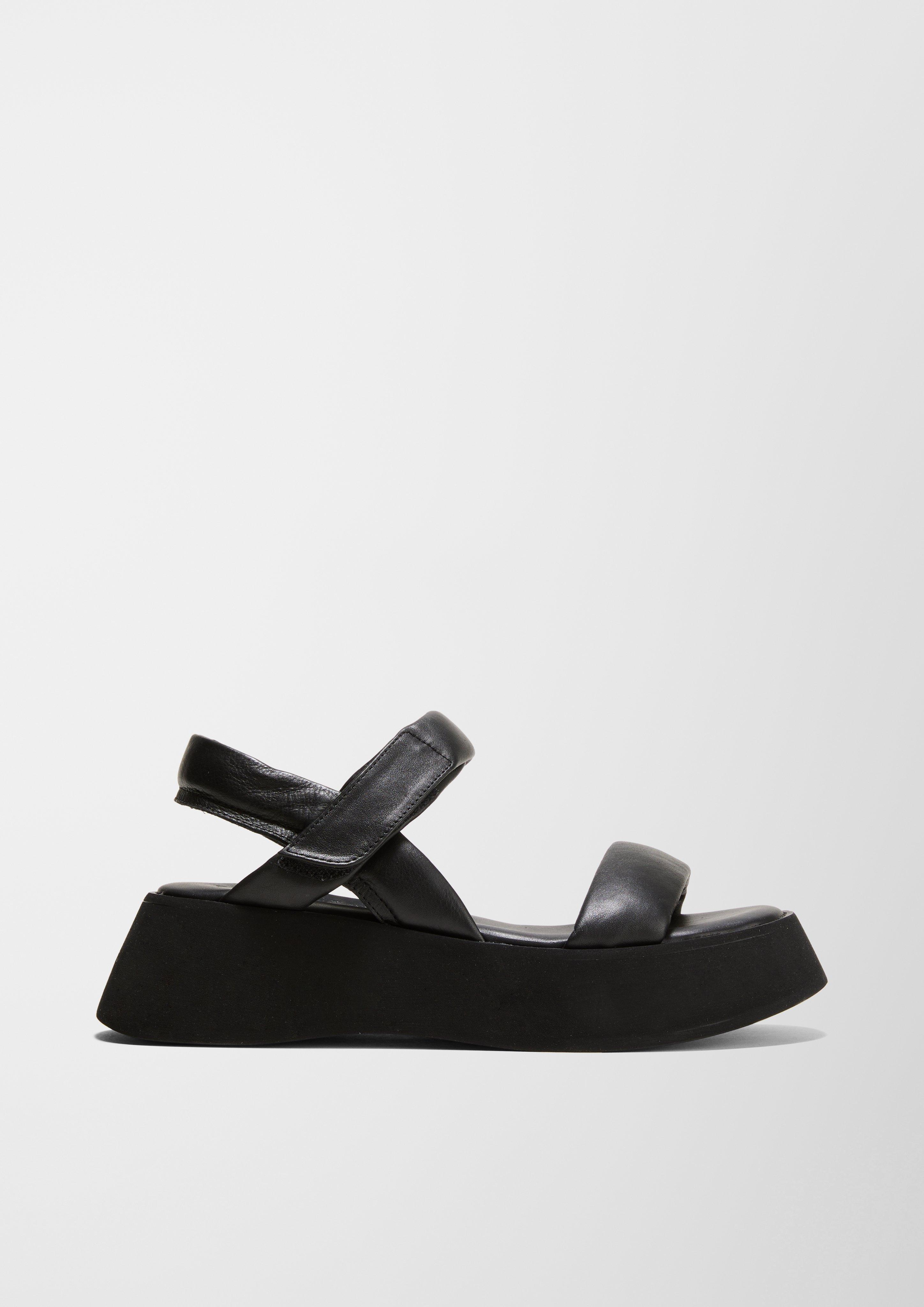 Sandalen in 001 & 710