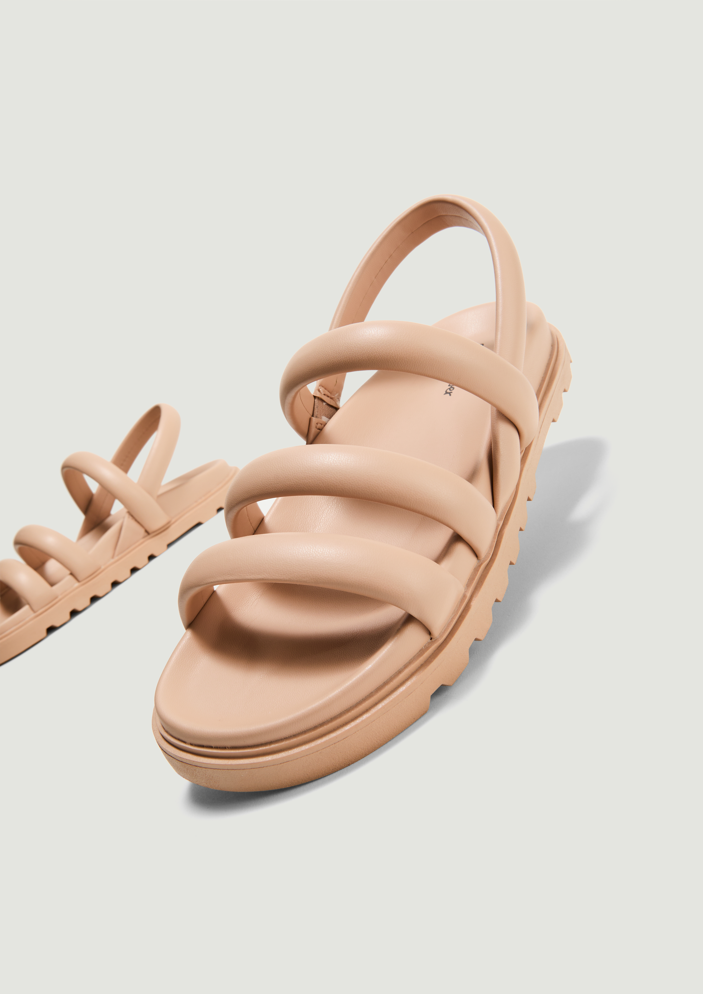 Sandalen in 544, 597 & 728