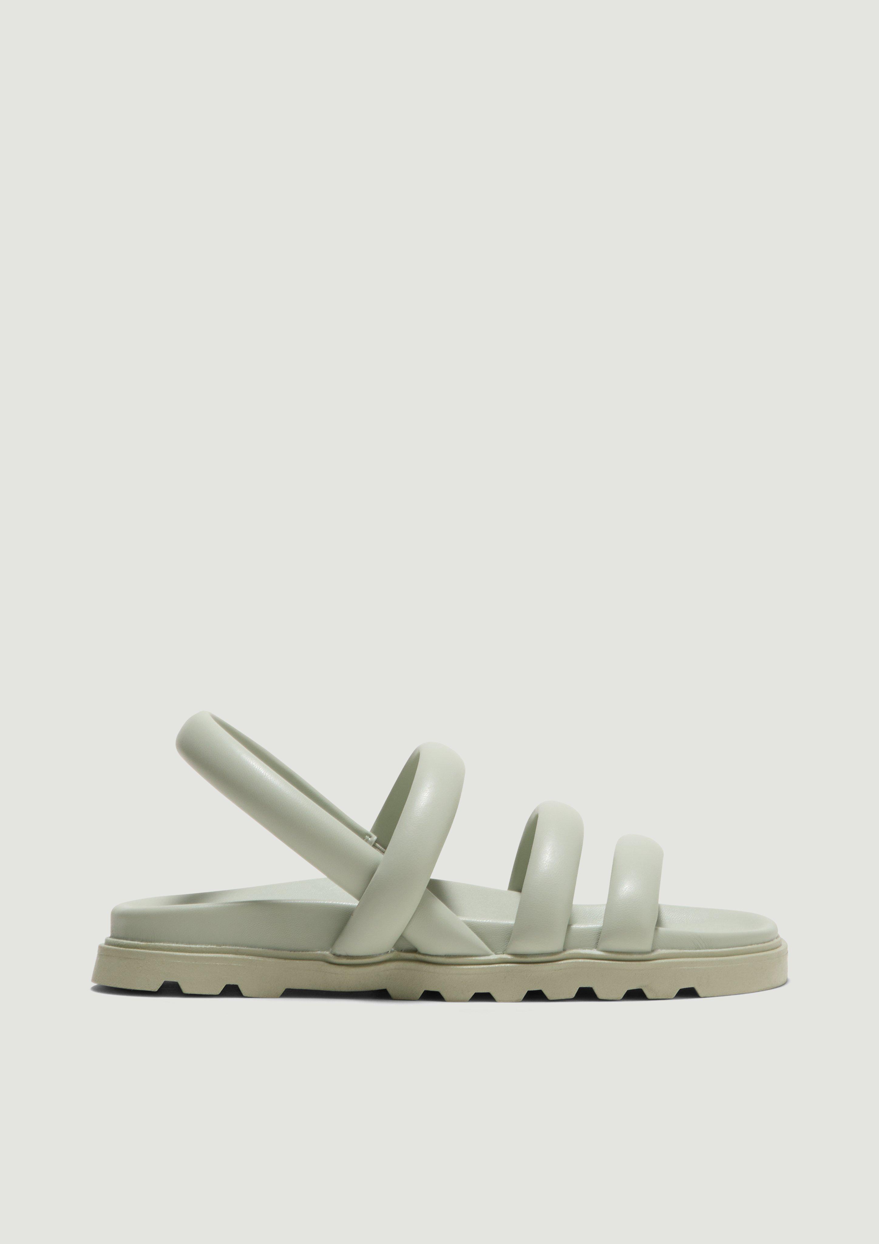 Sandalen in 728, 597 & 544