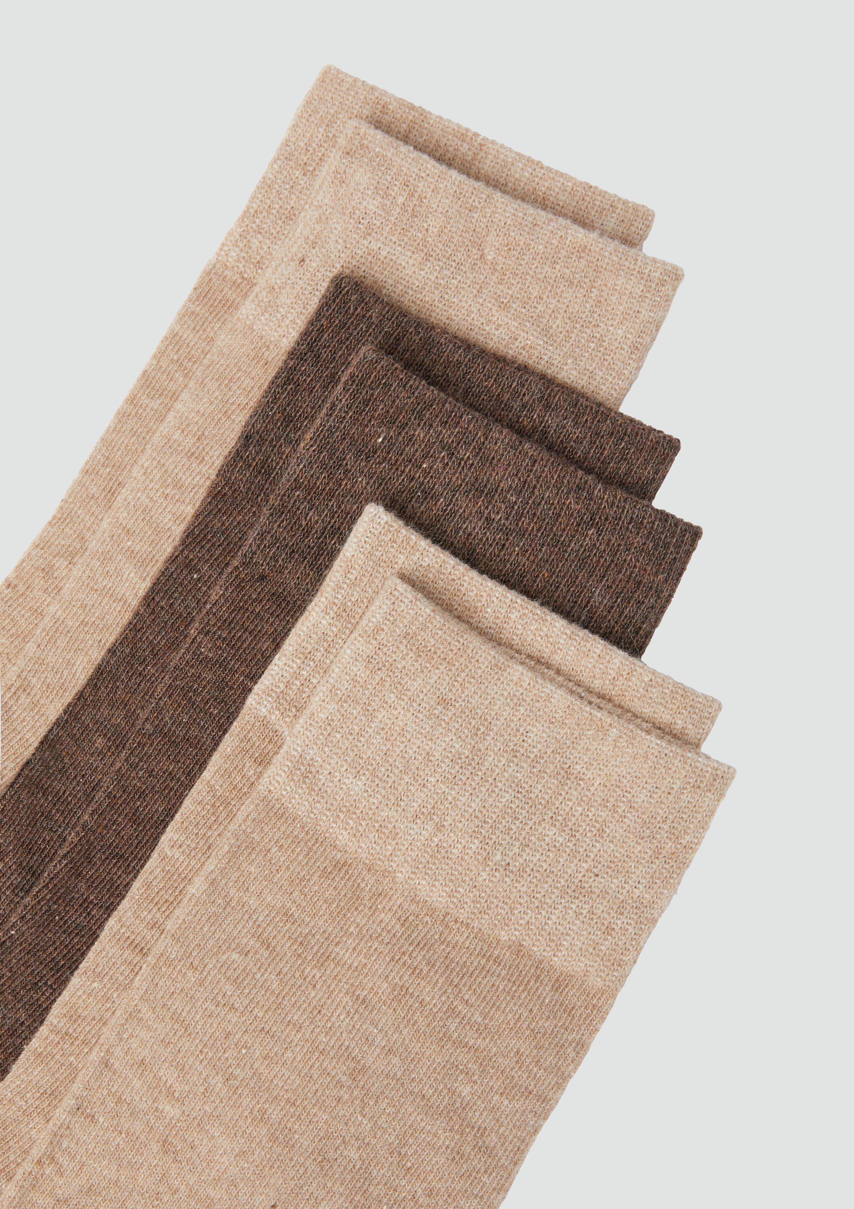 Sokken in 8200, 1000, 5900, 9900, 9700, 5500, 8418, 9901 & 8220