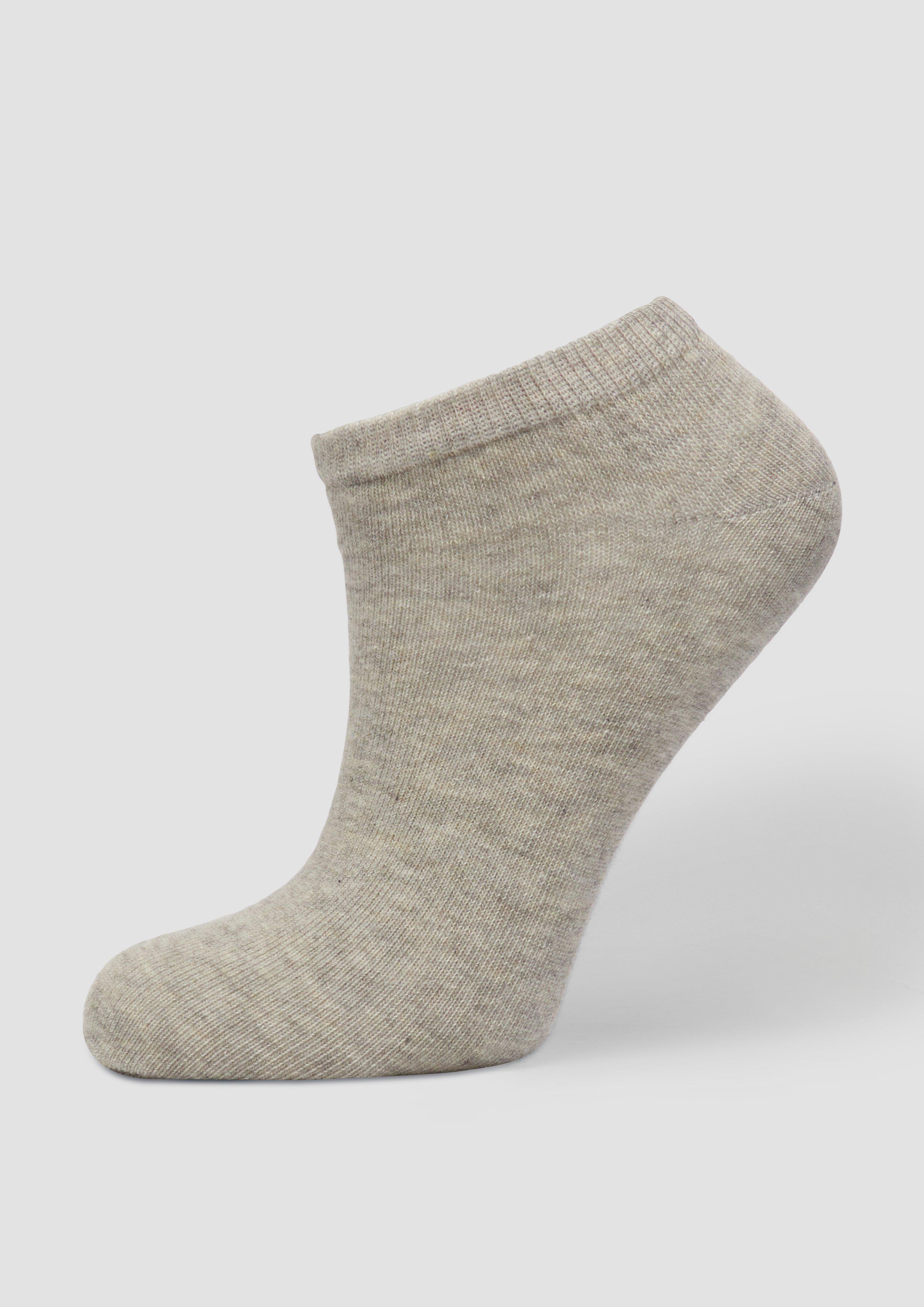 Sneakersocken in 9901, 9900, 1000, 5700, 0101, 9300, 8200 & 5577