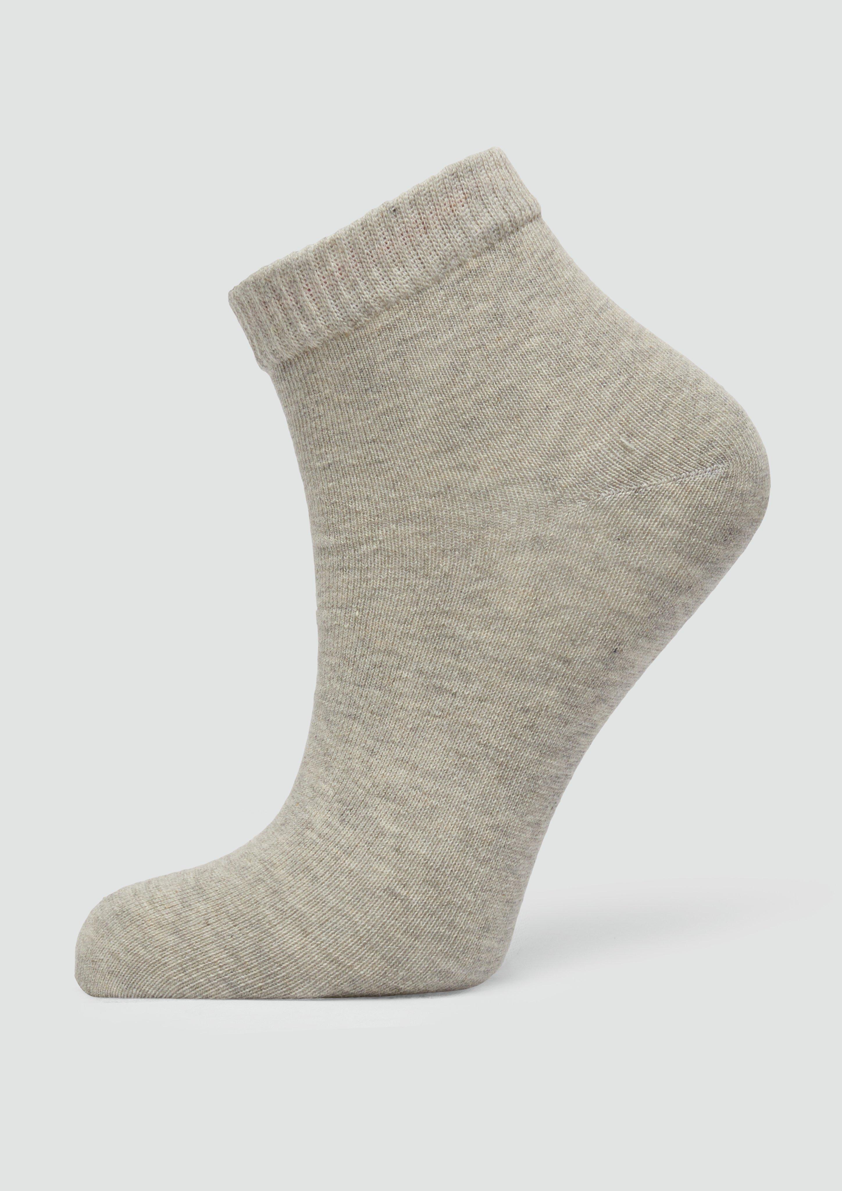 Sneakersocken in 9300, 9900, 1001, 1000, 5700, 8200, 4146, 9901 & 5577