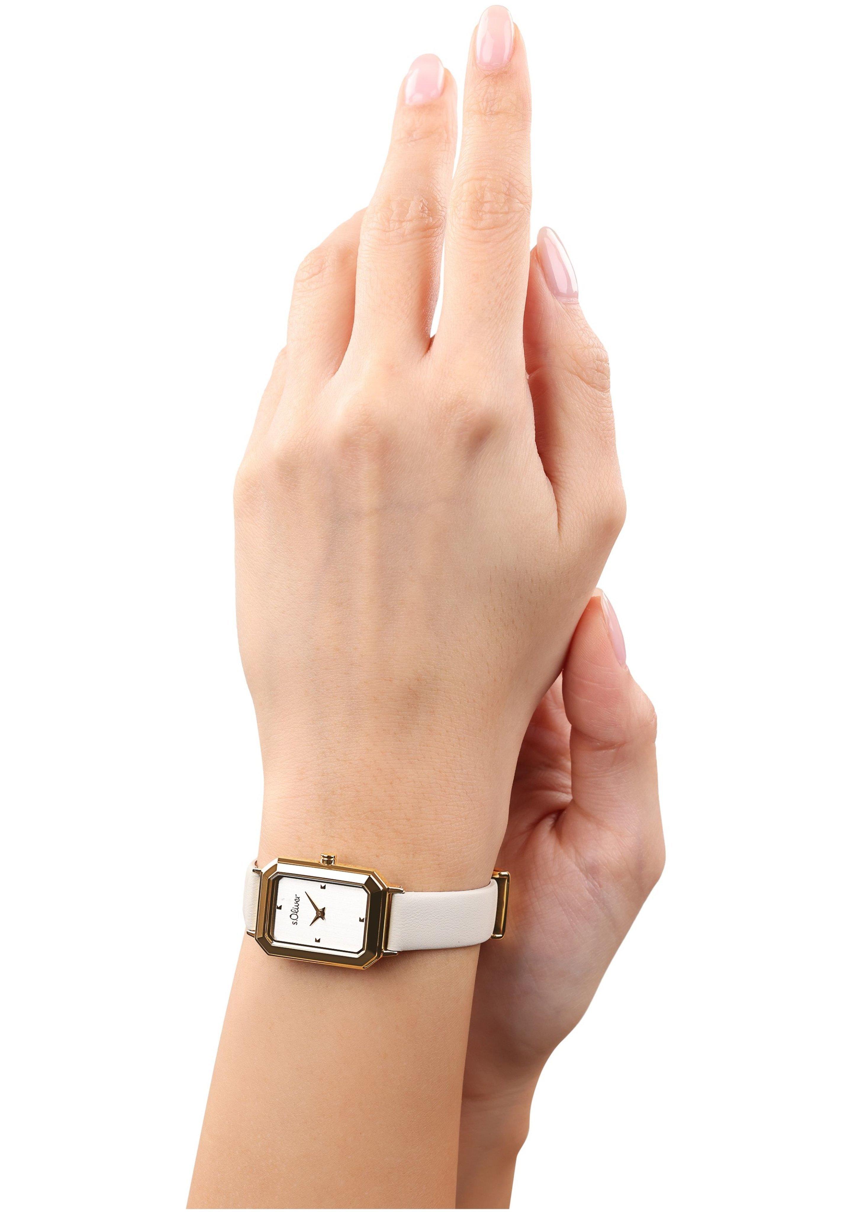 s.Oliver Zierliche Uhr mit Lederarmband