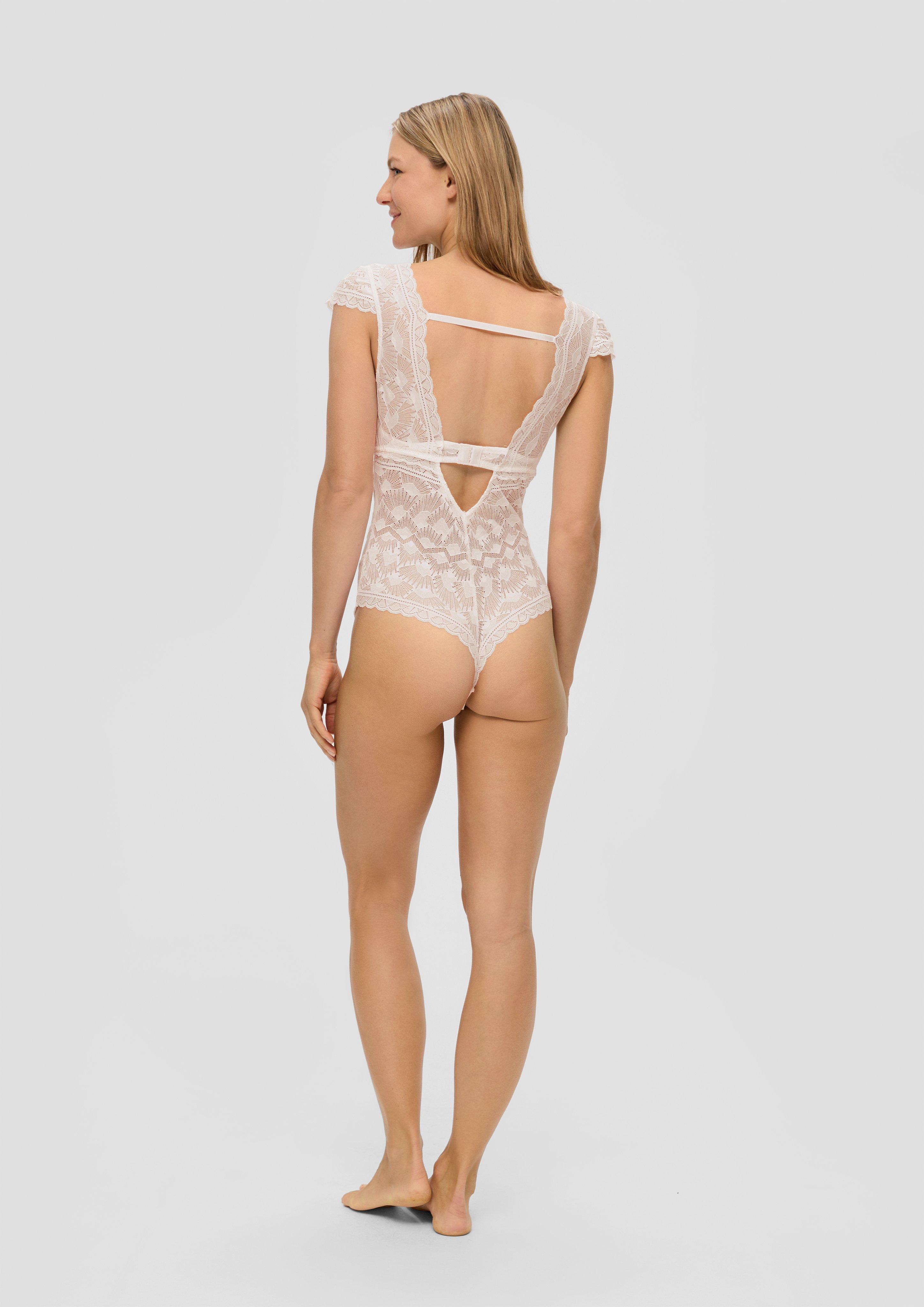 Bodi in 784, 9999, 3000 & 0900