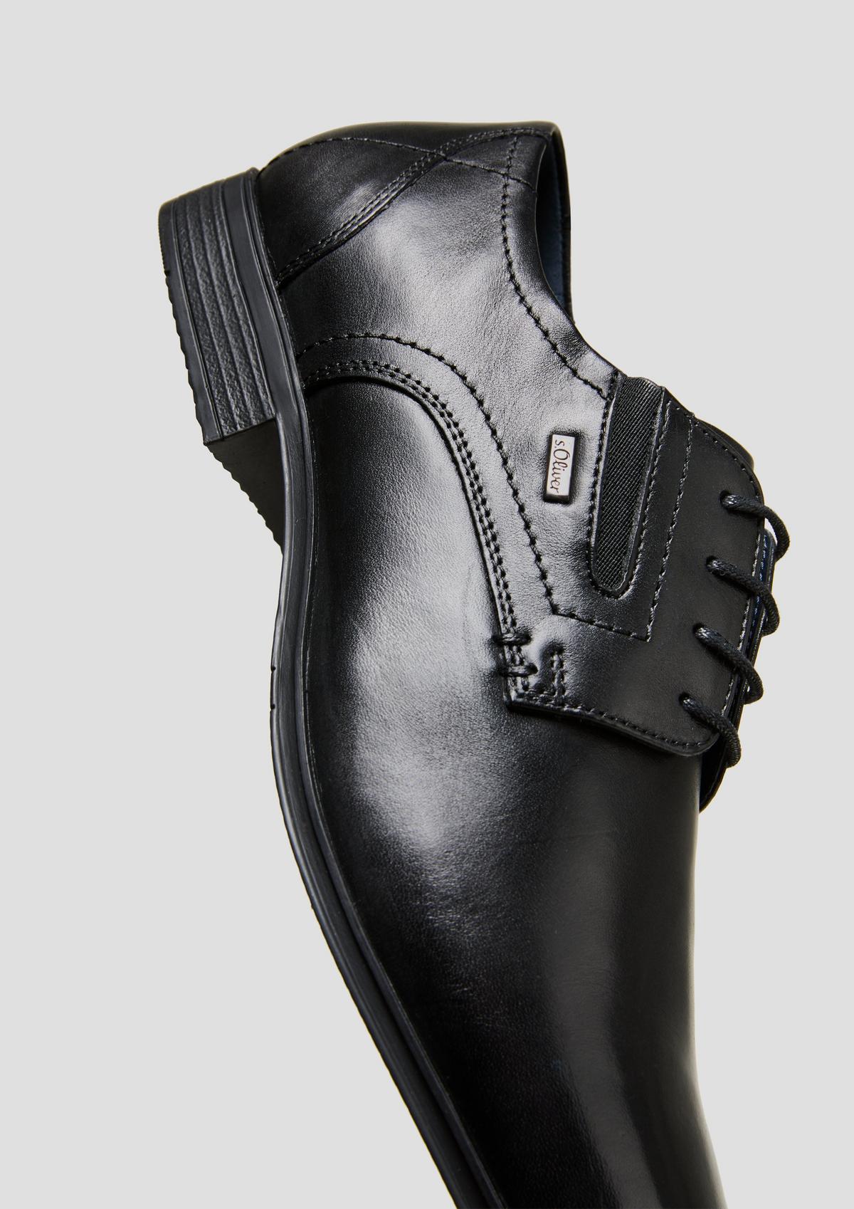s.Oliver Šnurovacie topánky z pravej kože s detailom so sťahovacou gumičkou