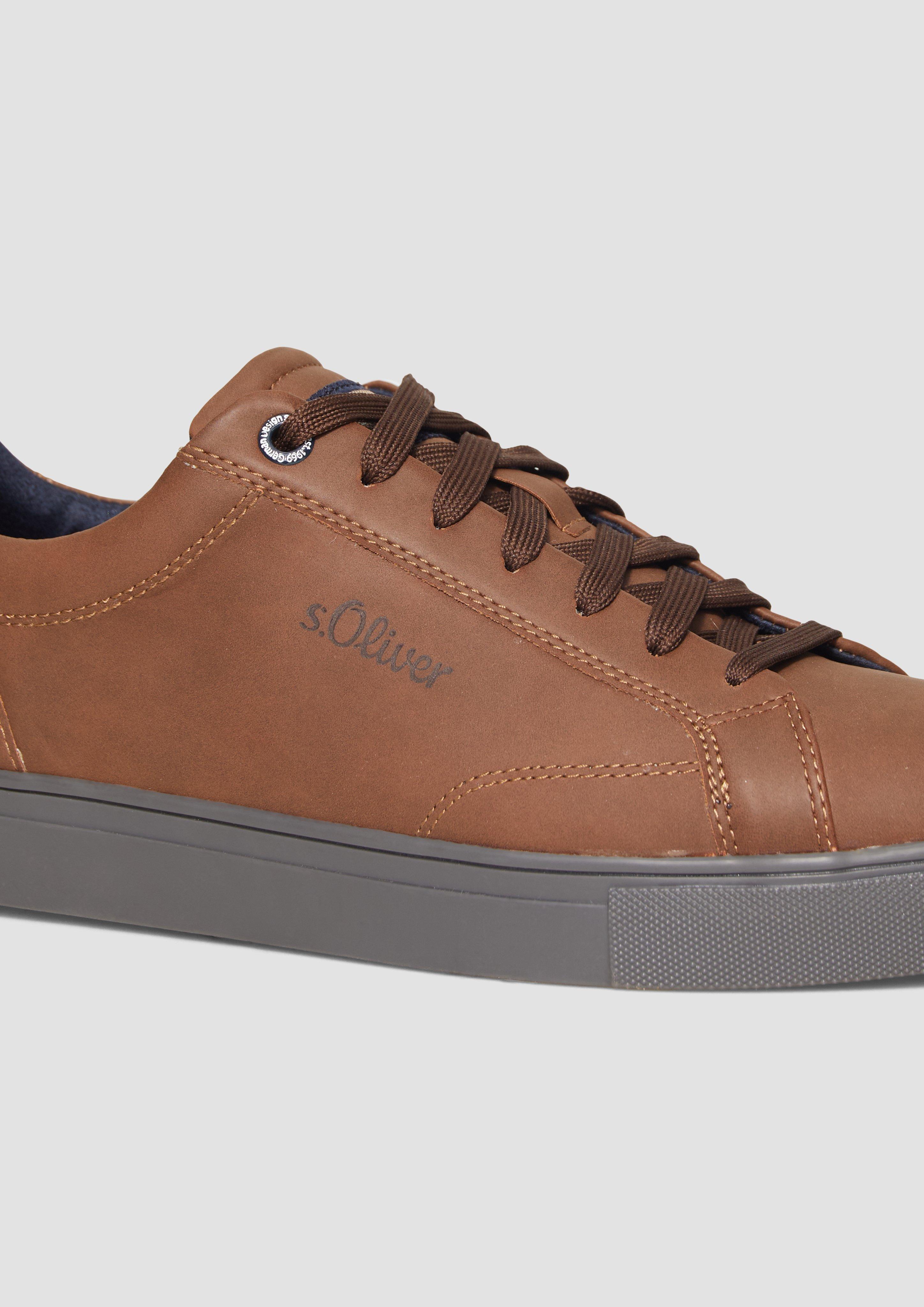 s.Oliver Schnürer in Leder-Optik