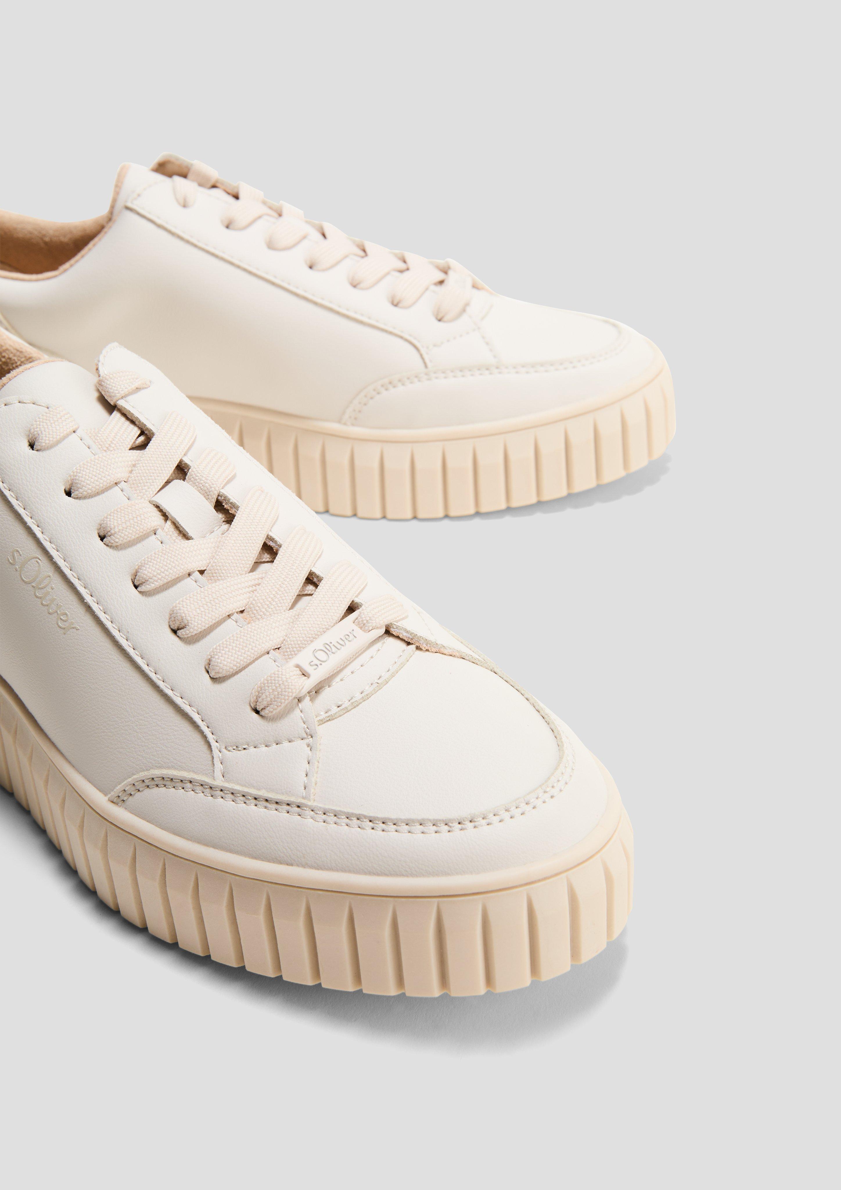 Schnürer in 250, 337, 001, 210, 805, 406, 411, 916, 728, 25A, 544, 100, 549 & 302