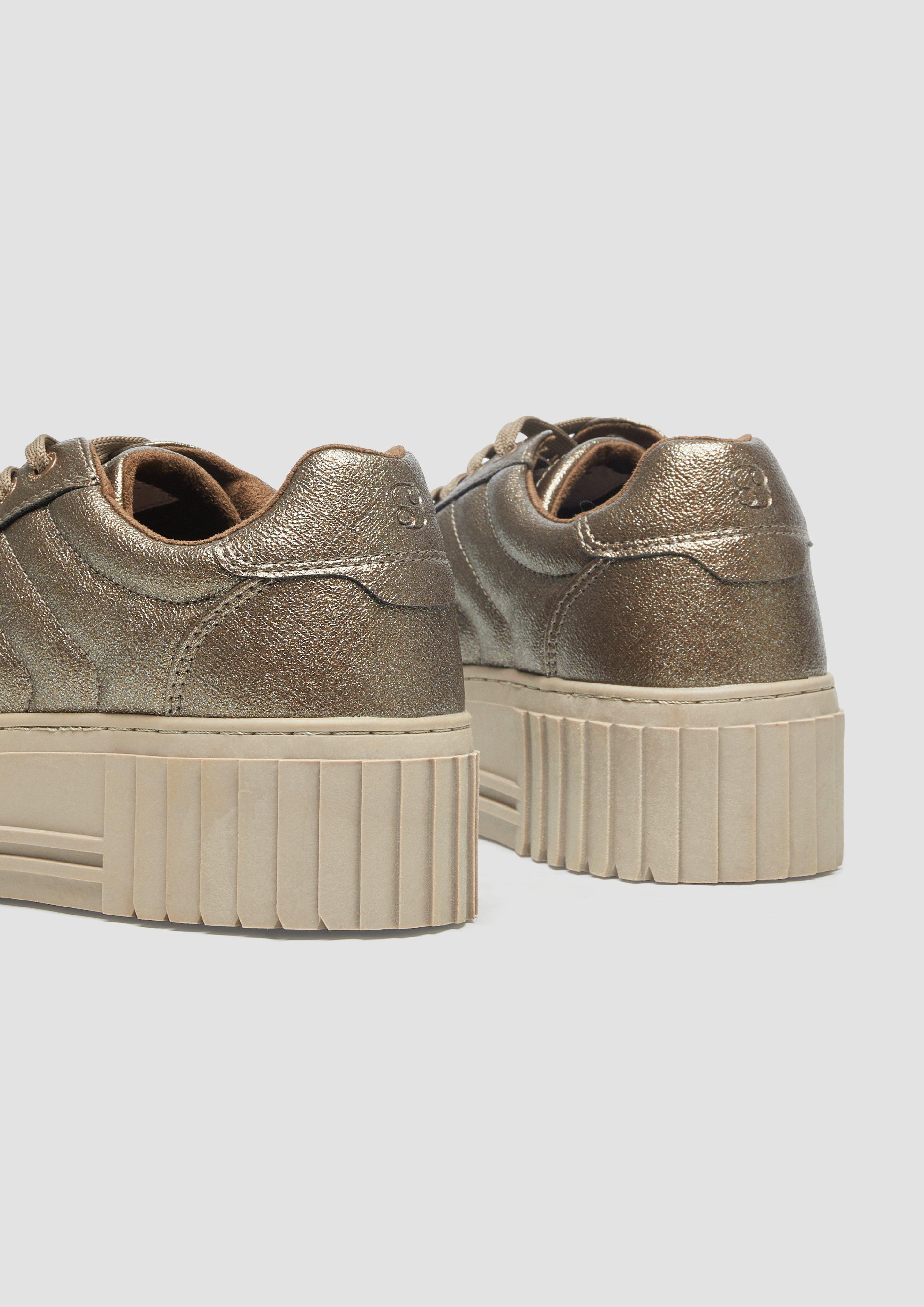 Schnürer in 910, 1A0 & 0A1