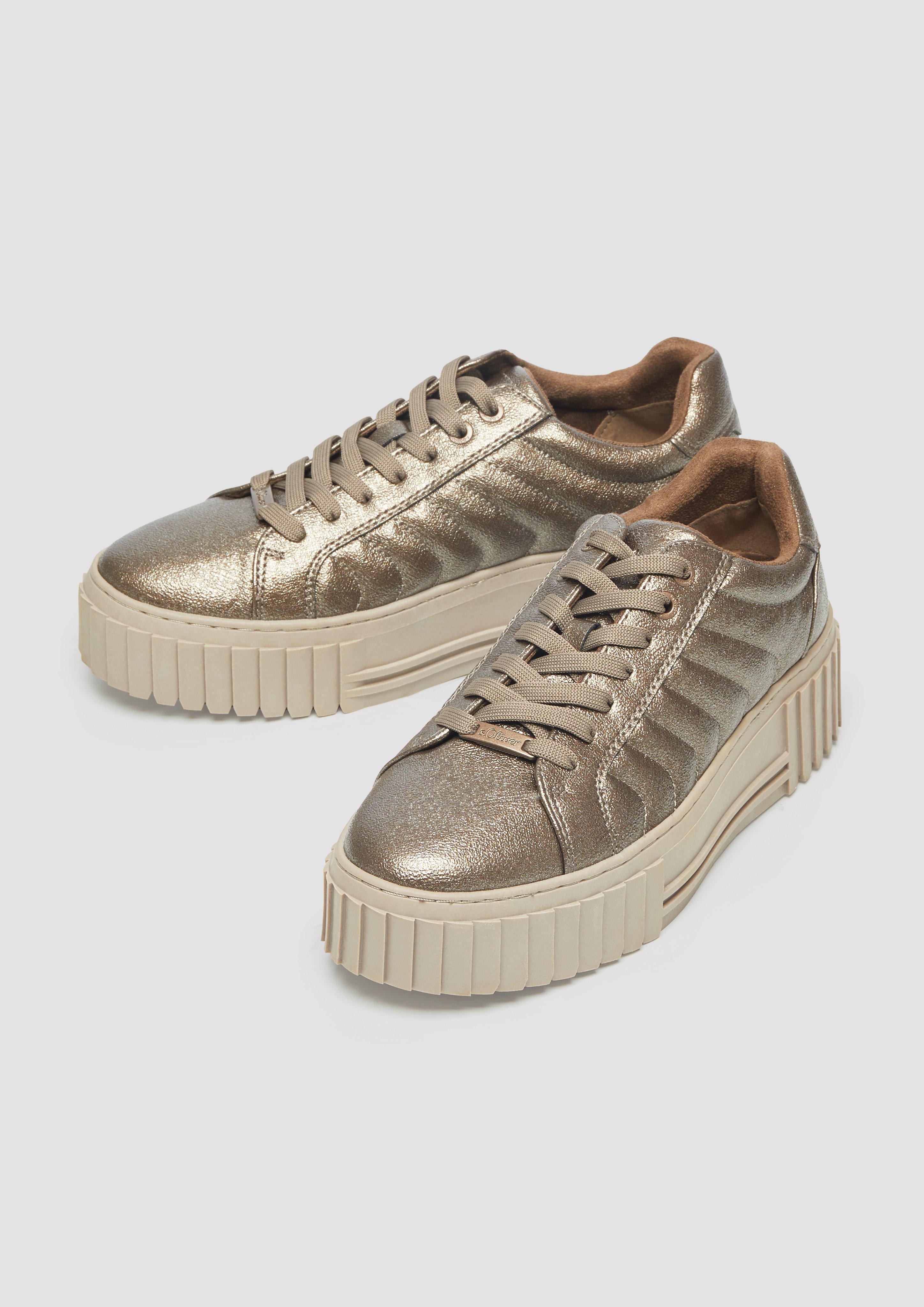 Schnürer in 910, 1A0 & 0A1