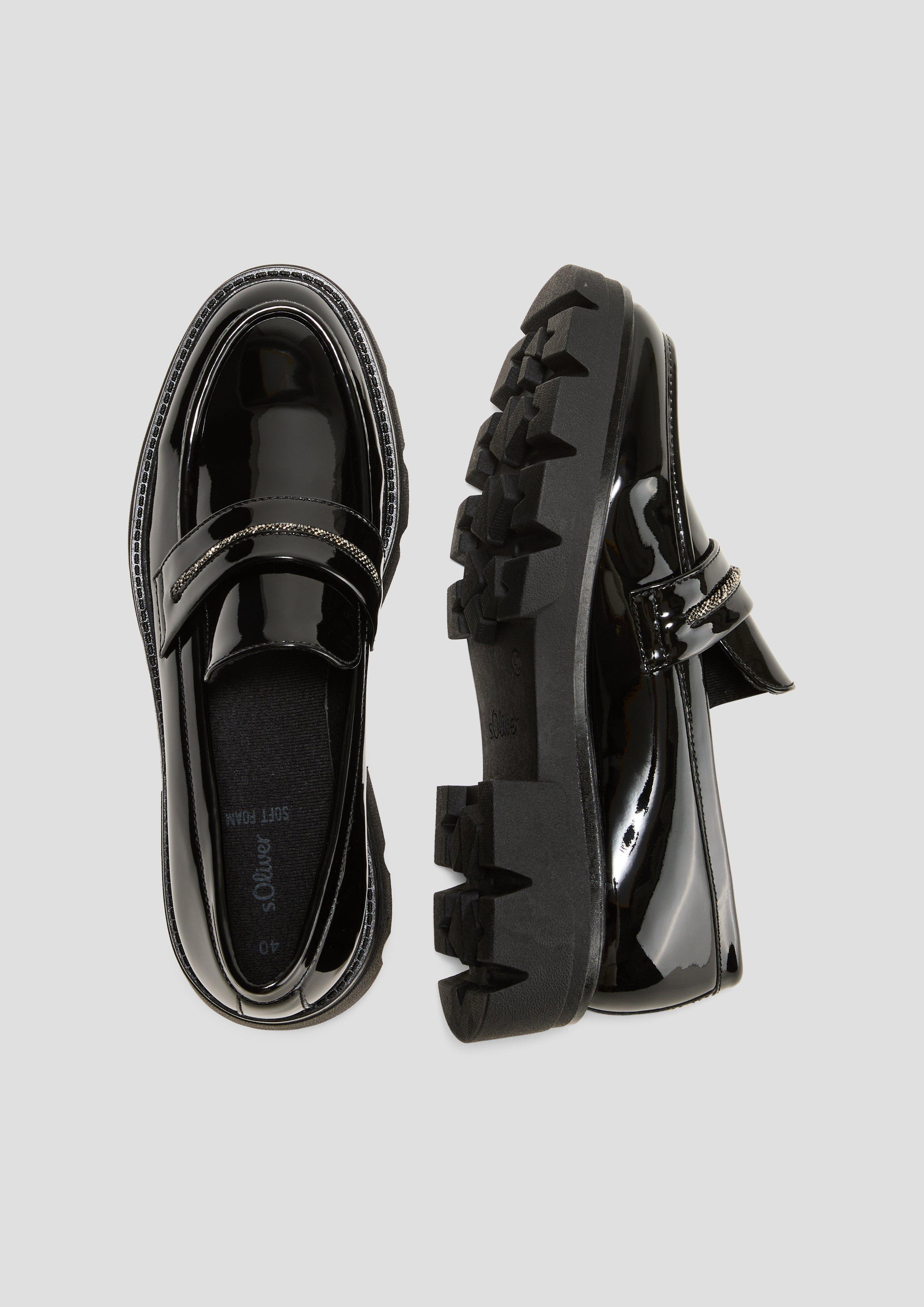 Slipper in 018, 344, 0A8 & 5A9