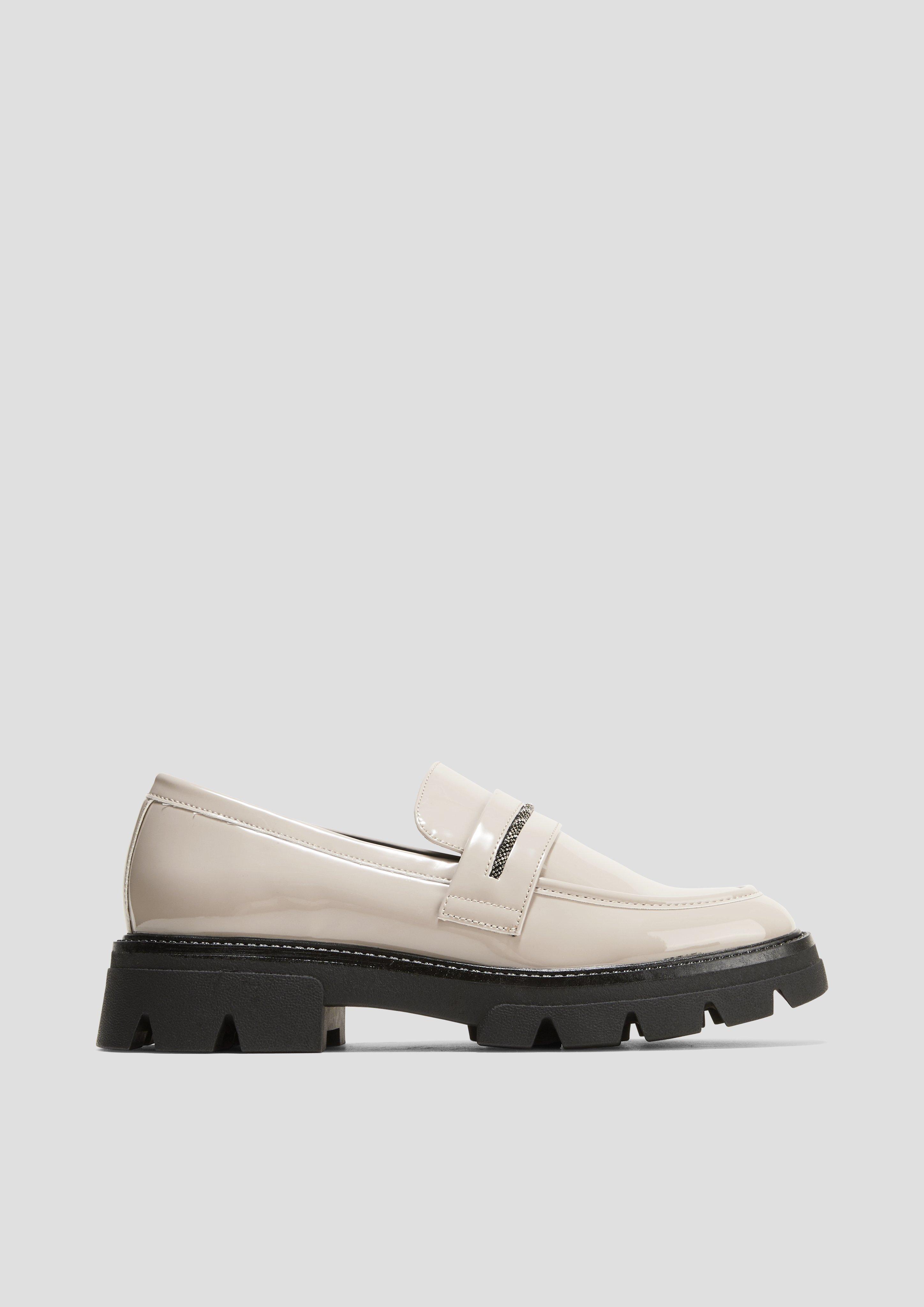 Slipper in 344, 0A8 & 5A9