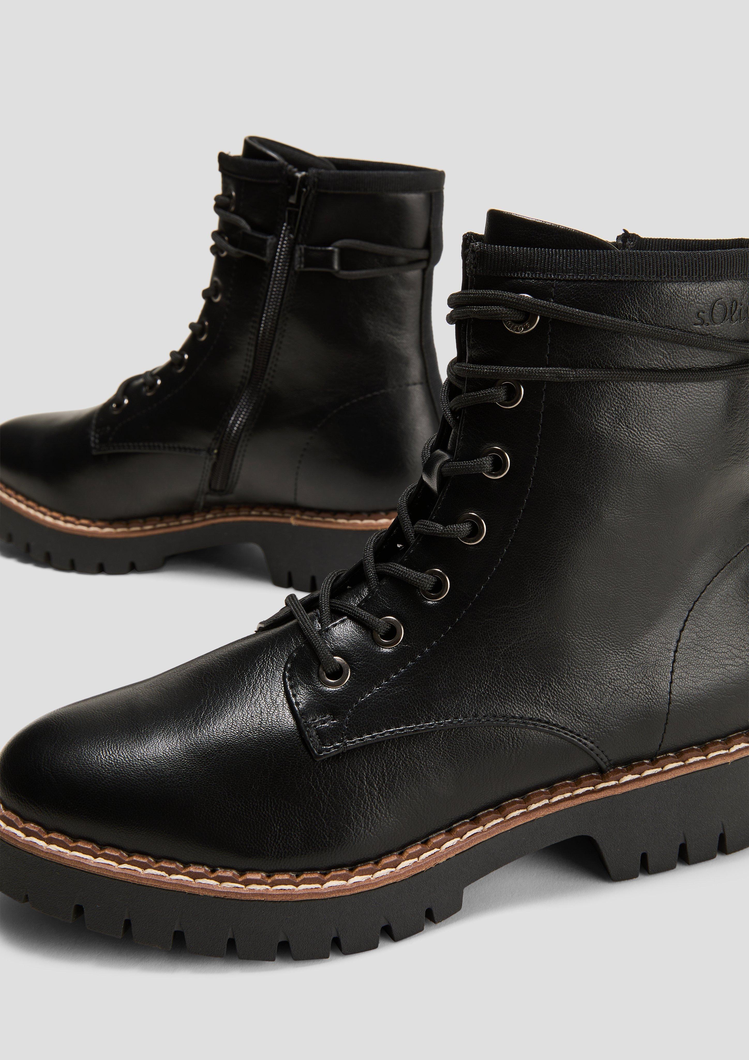 Stiefel in 001, 341, 440, 324 & 0B1