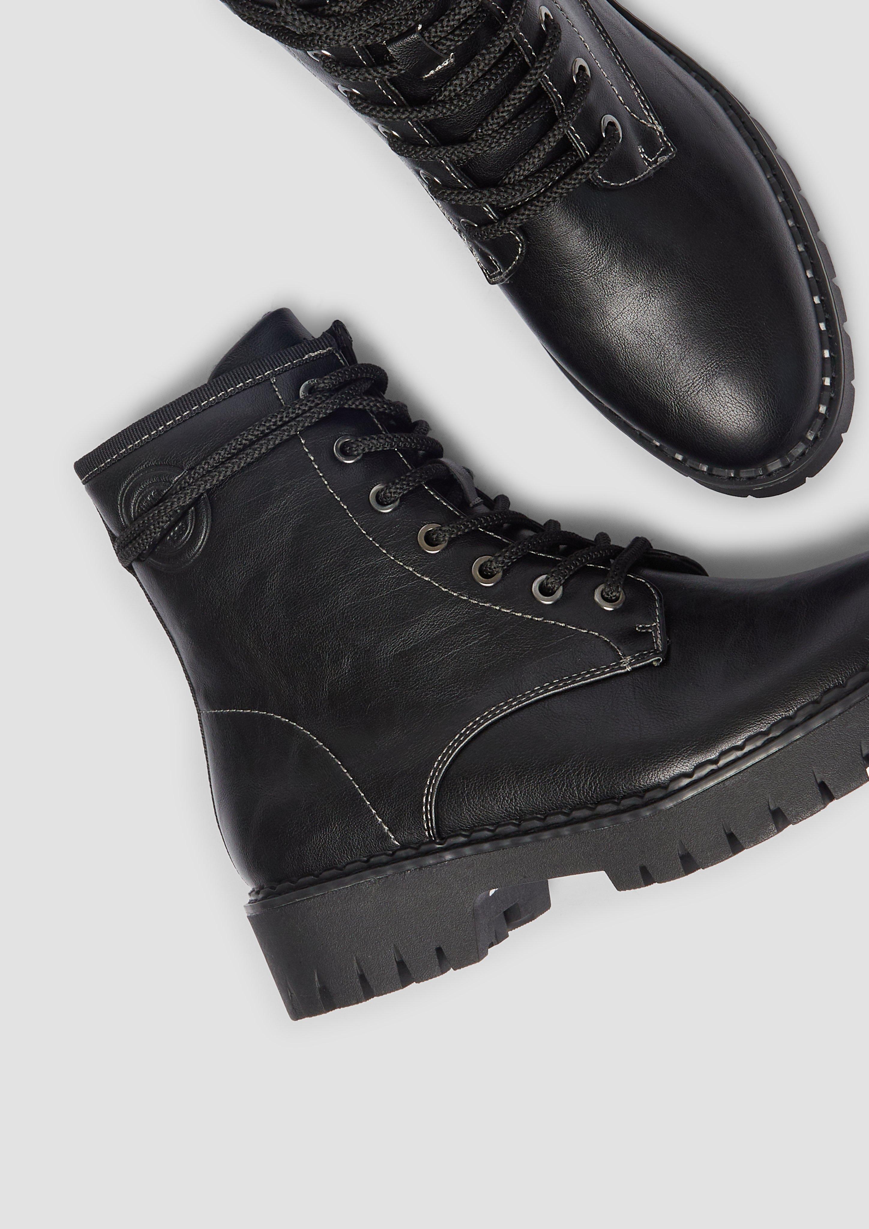 Stiefel in 0B1, 341, 440 & 324