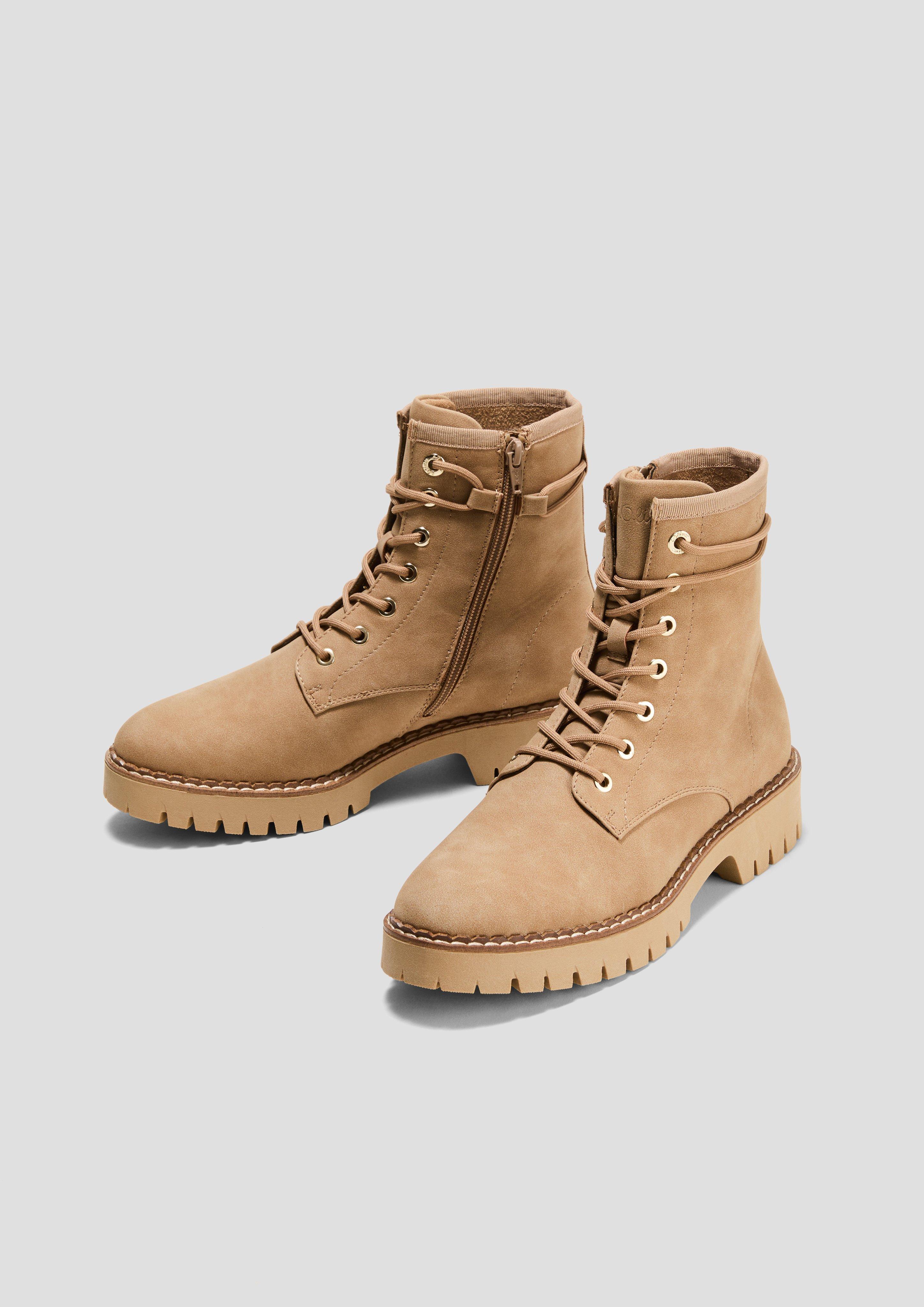 Čižmy in 440, 341, 324 & 0B1