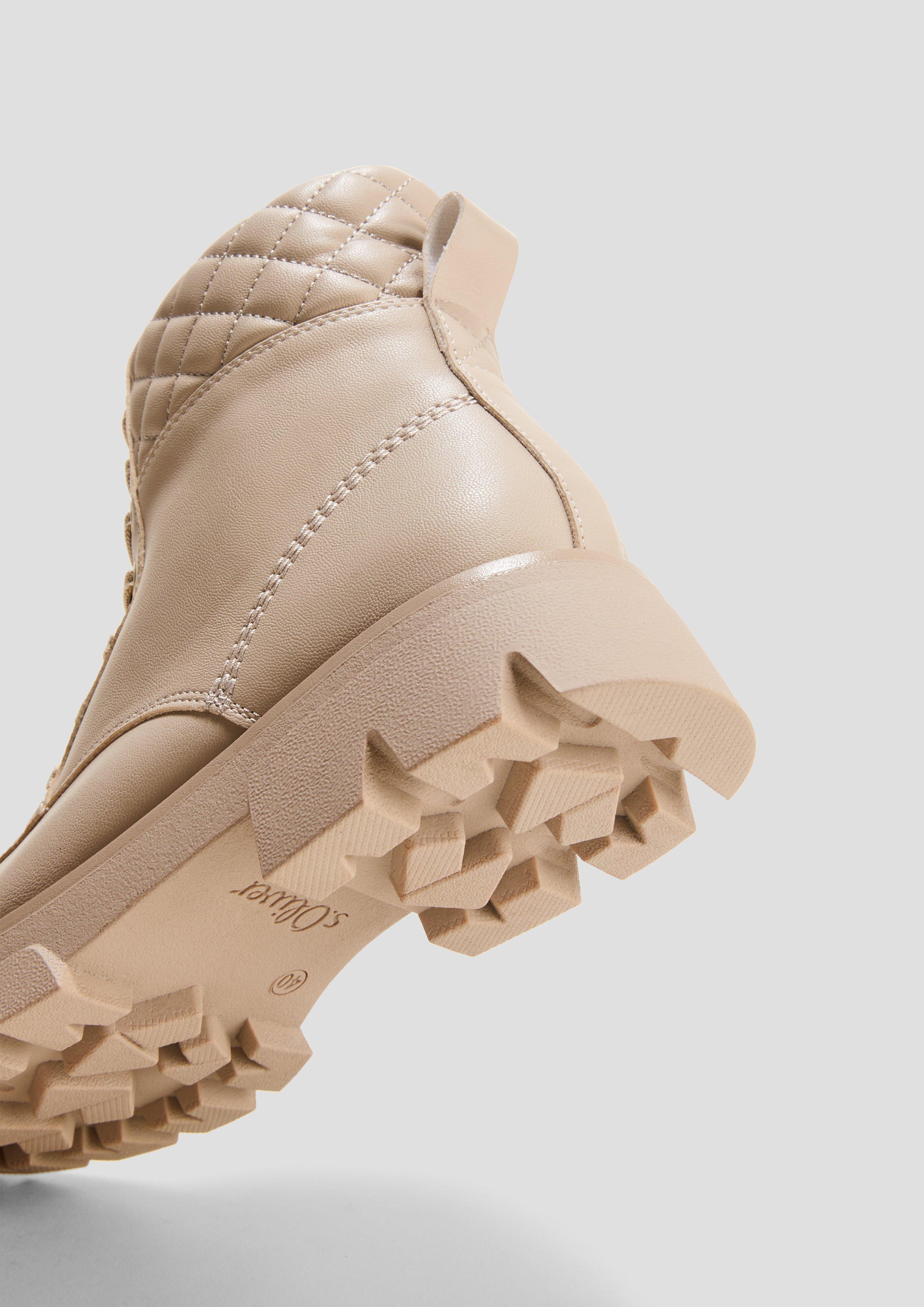 s.Oliver Stiefel mit Stepp-Detail