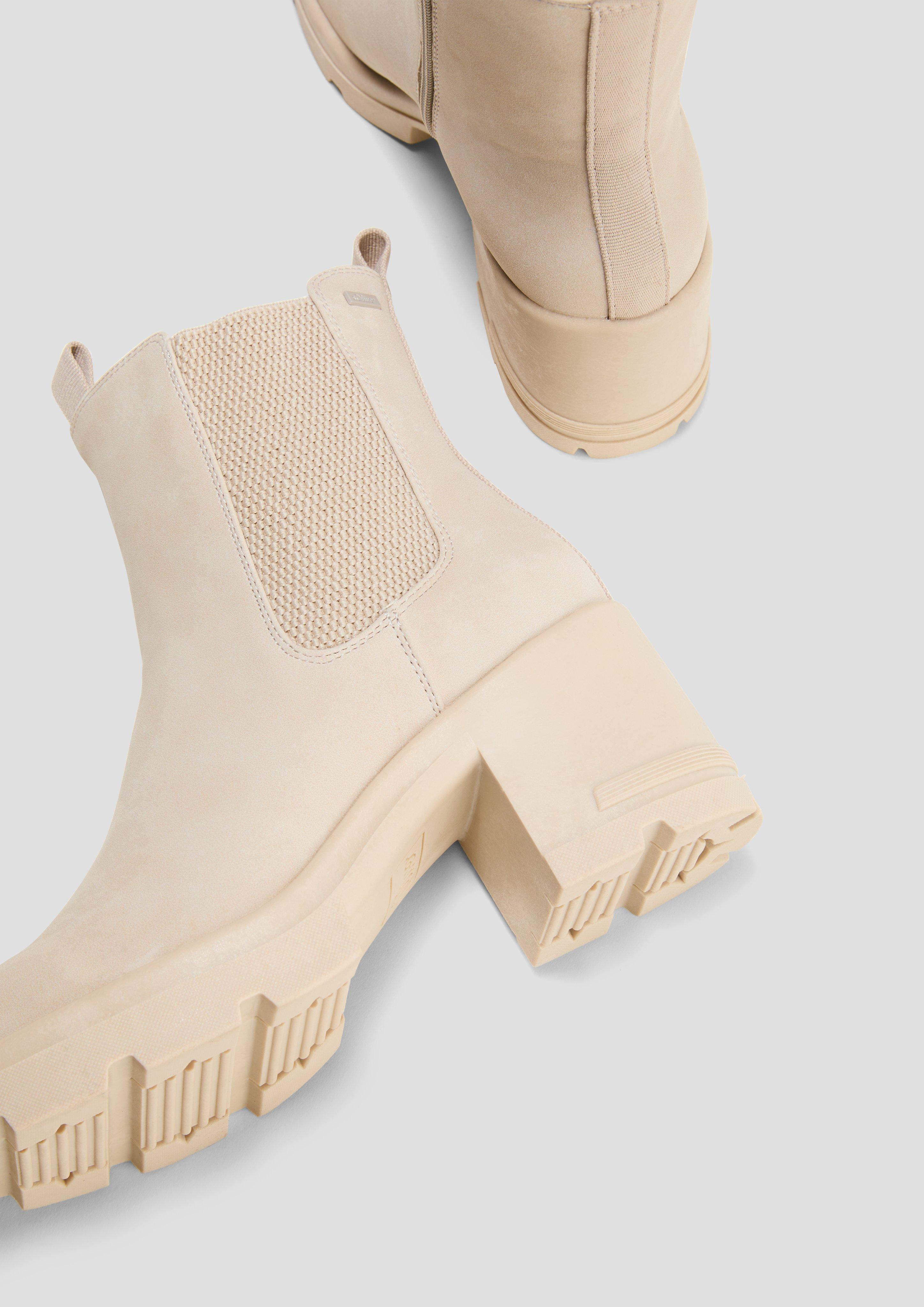 s.Oliver Stiefel mit Blockabsatz