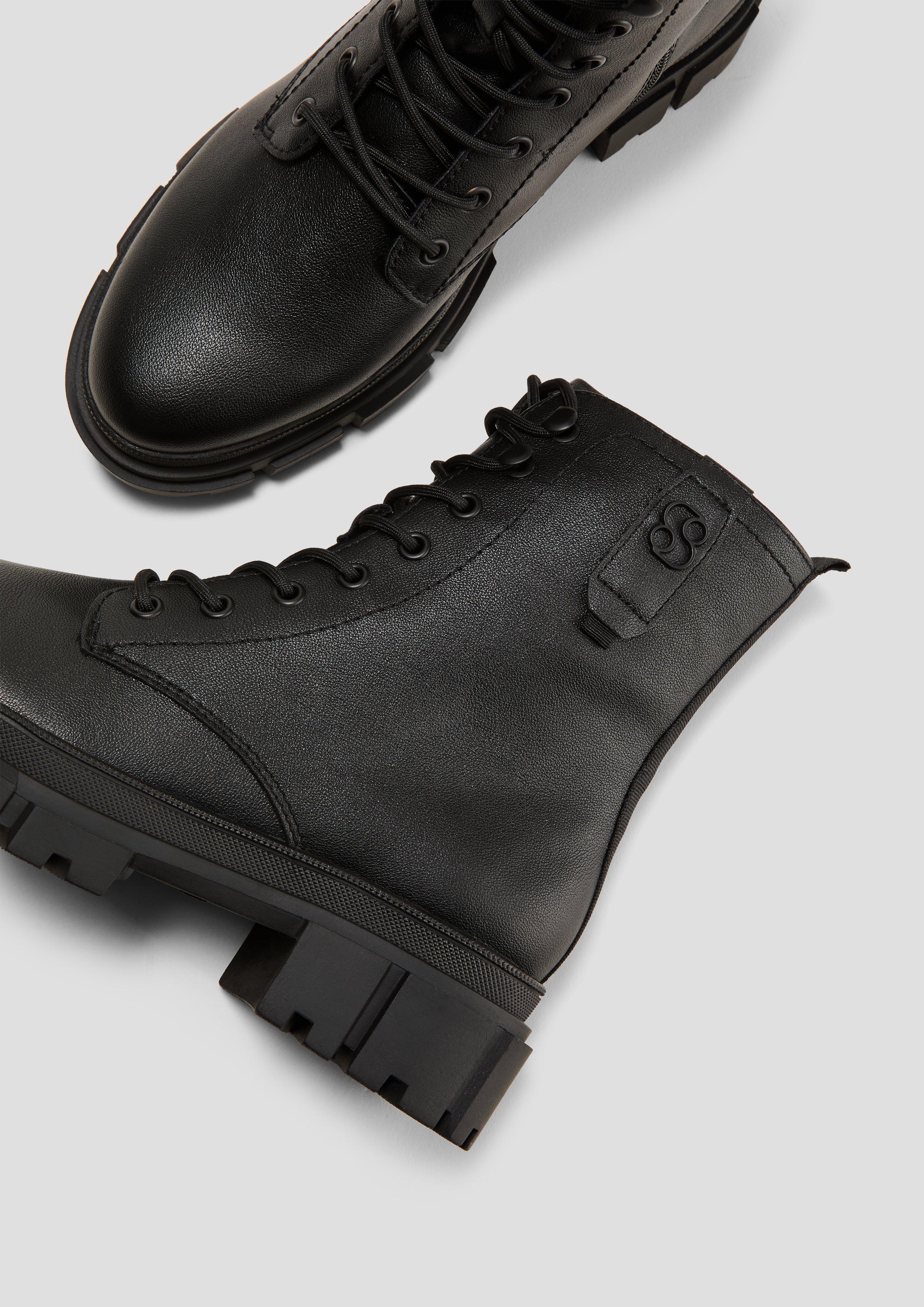 Stiefel in 007, 400, 018, 910, 302, 0A1 & 915