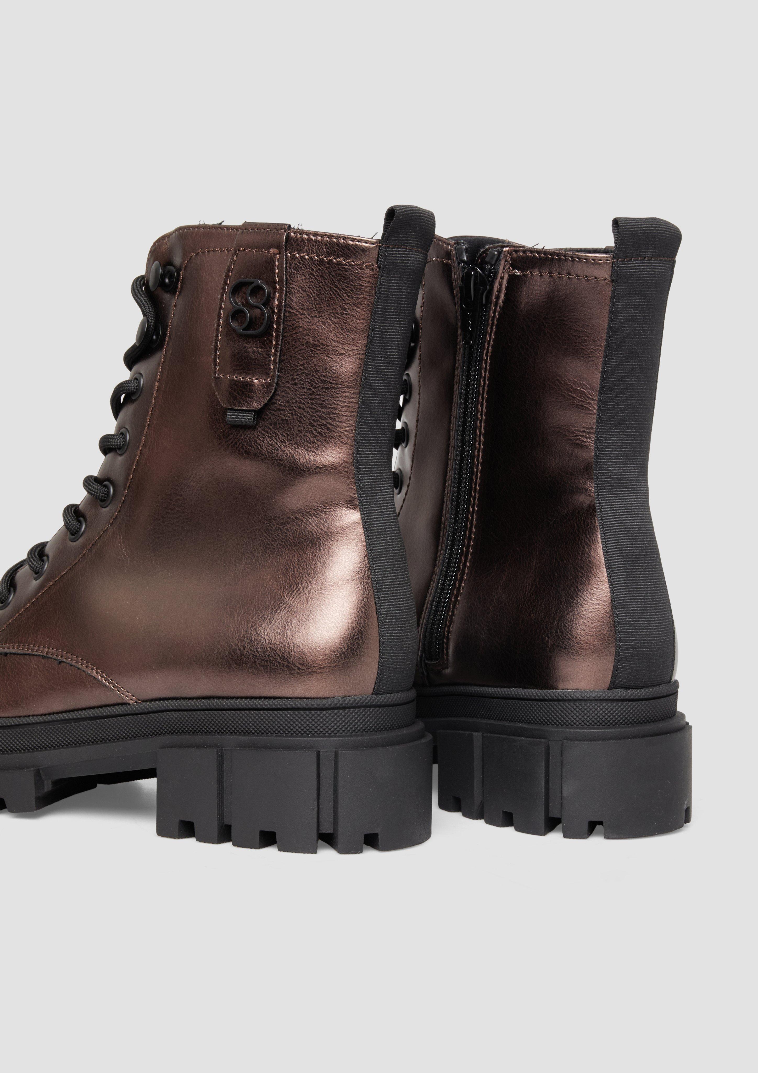 Stiefel in 910, 400, 018, 302, 0A1 & 915